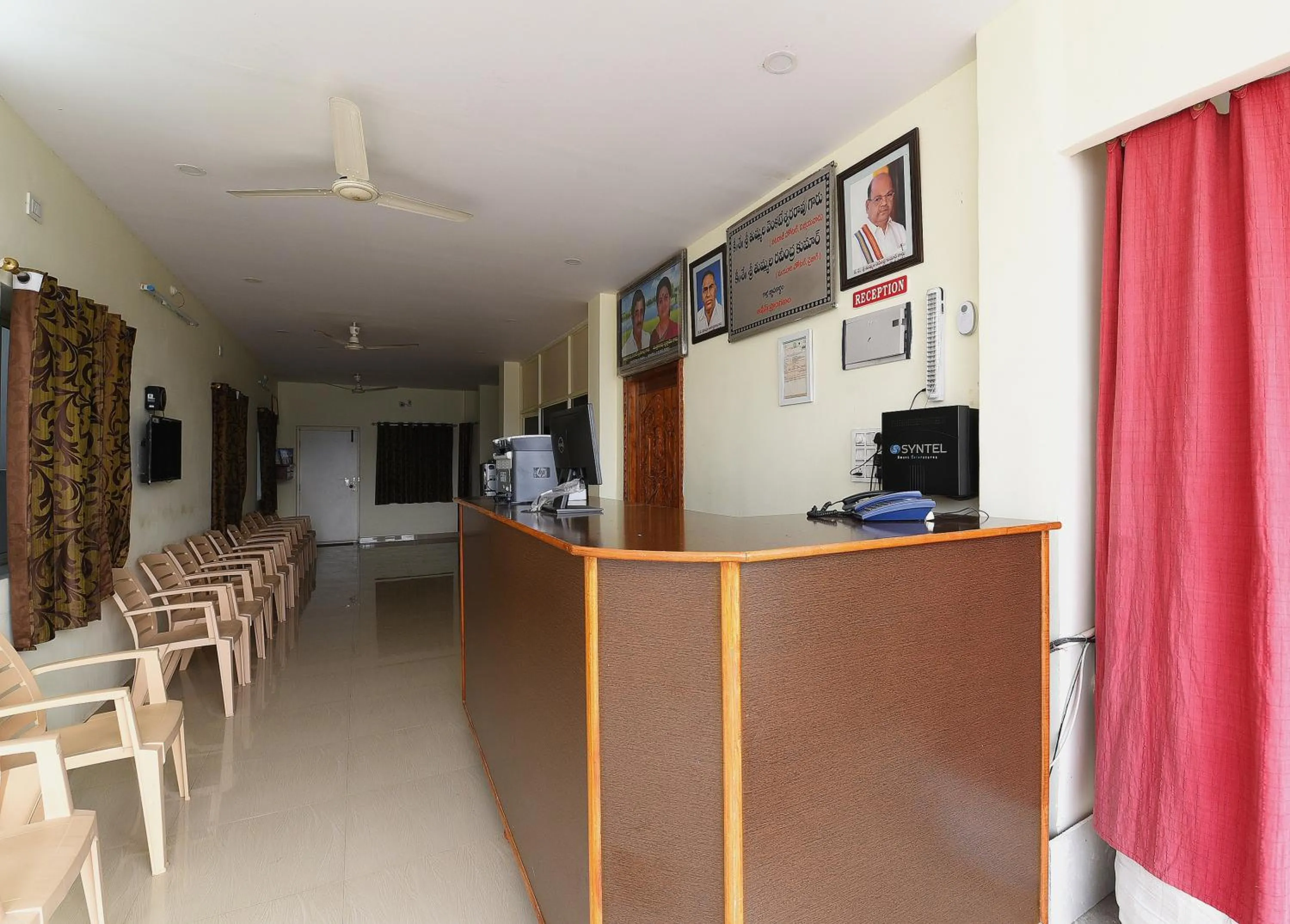 Lobby or reception in Hotel O Andhra Pradesh Hotels Association