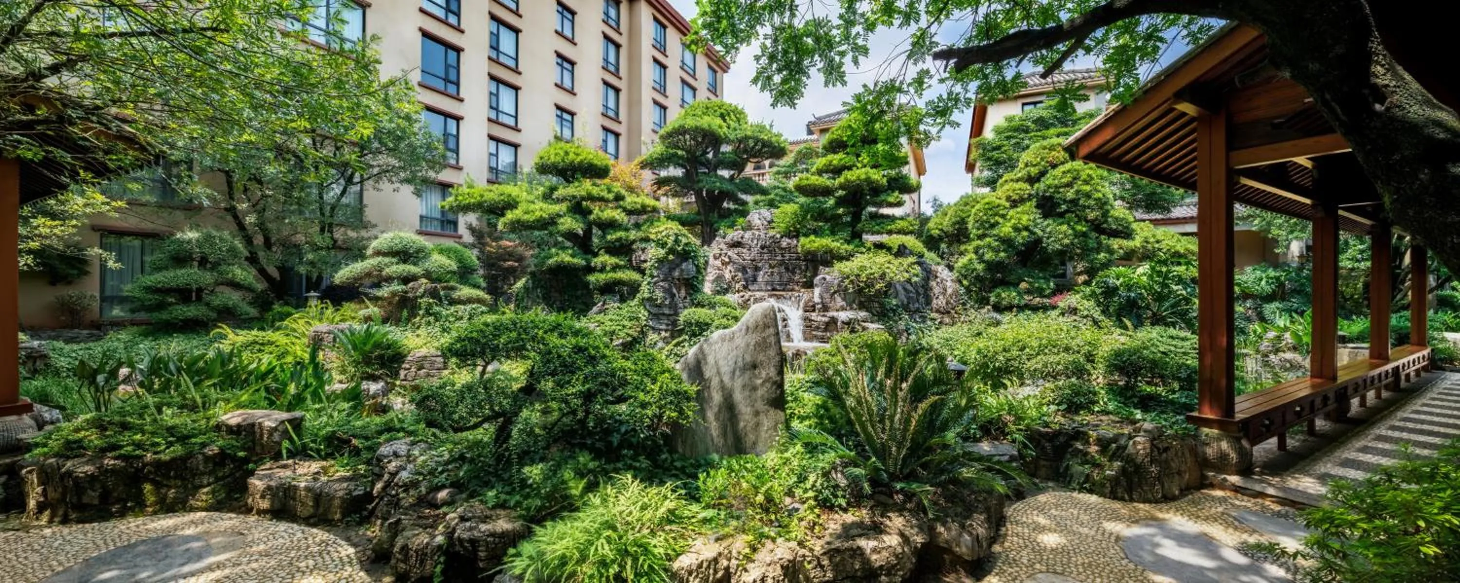 Property building in Yun'an Huidu Hotel