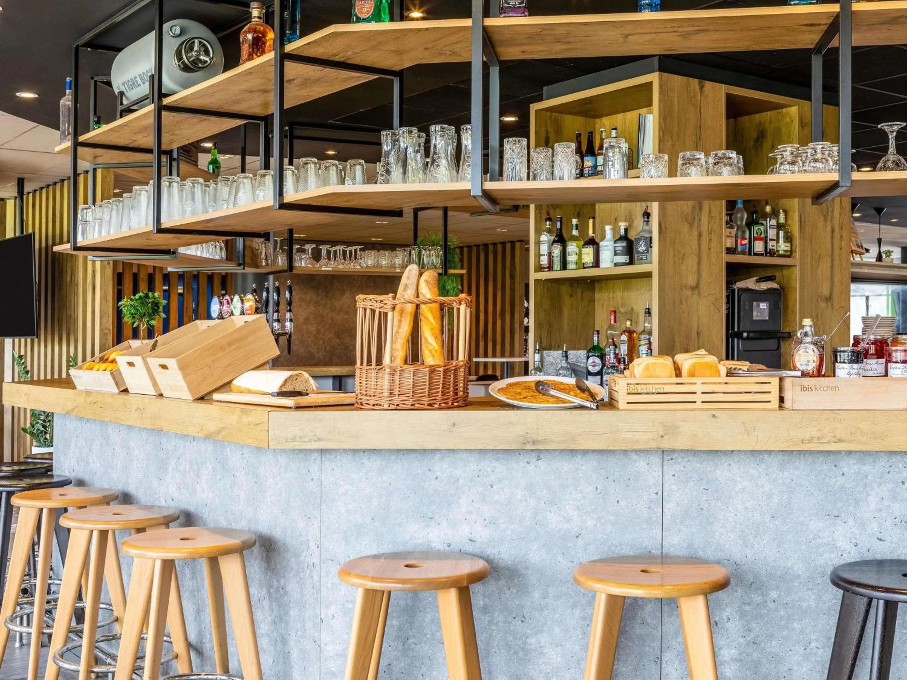 Breakfast in ibis budget Gonesse Le Bourget