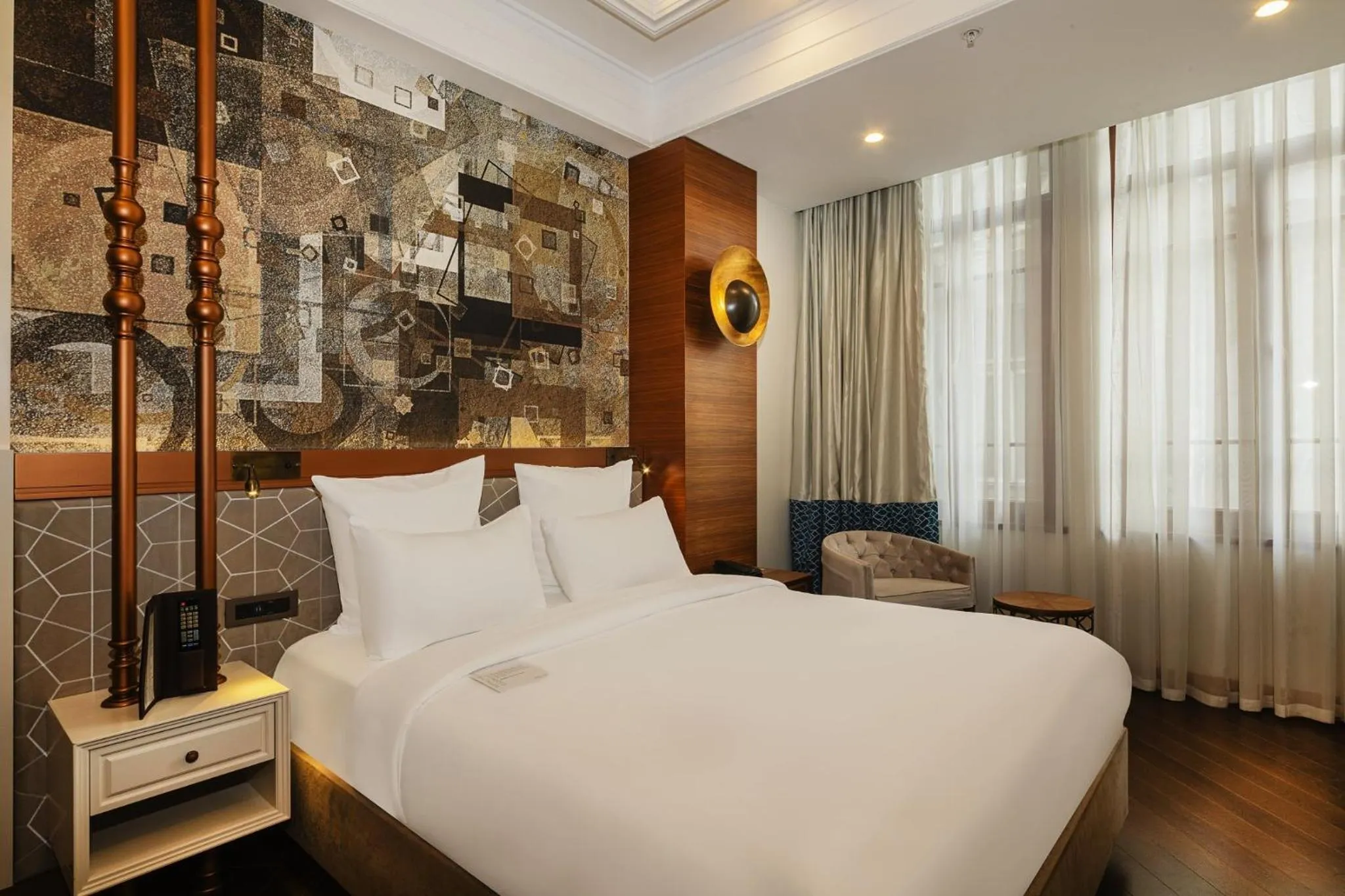 Bed in Mercure Istanbul Sirkeci