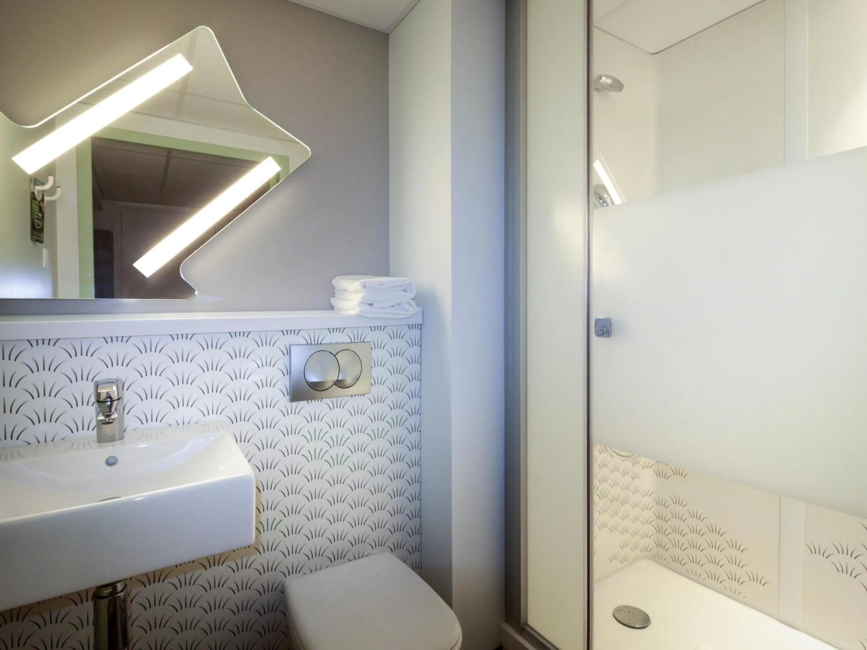 Bedroom in ibis budget Cahors