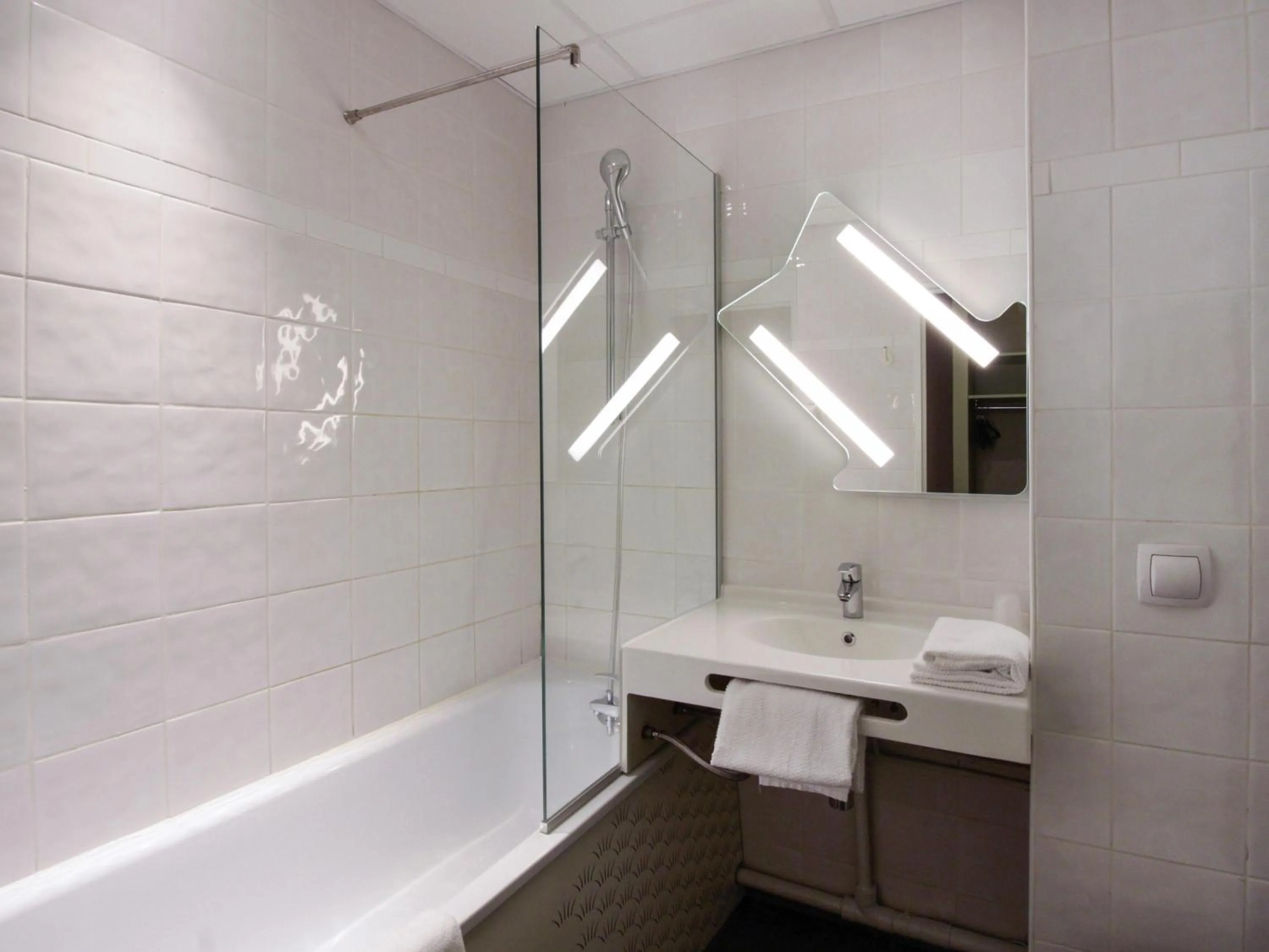 Bedroom in ibis budget Cahors