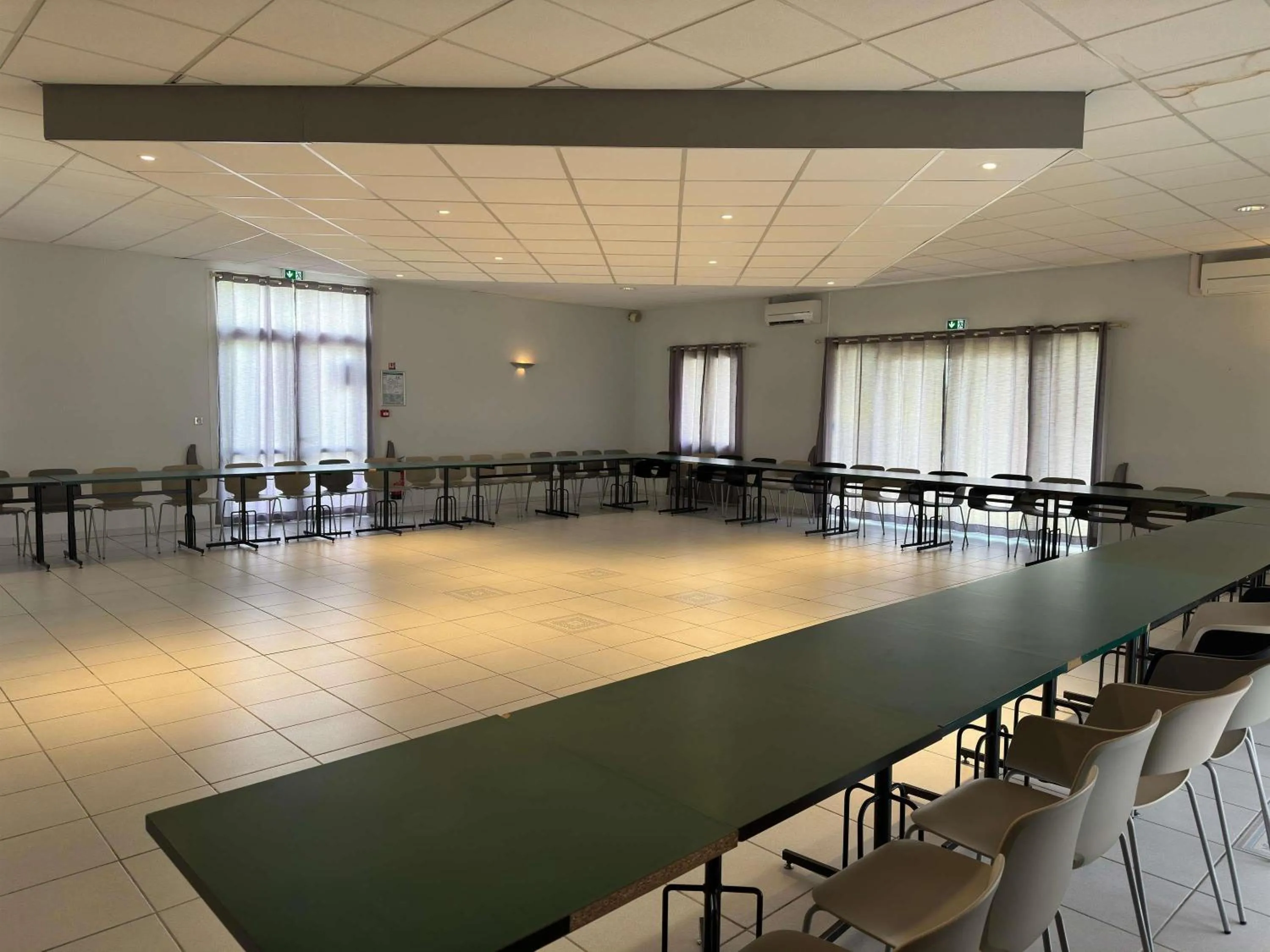 Meeting/conference room in ibis Cahors