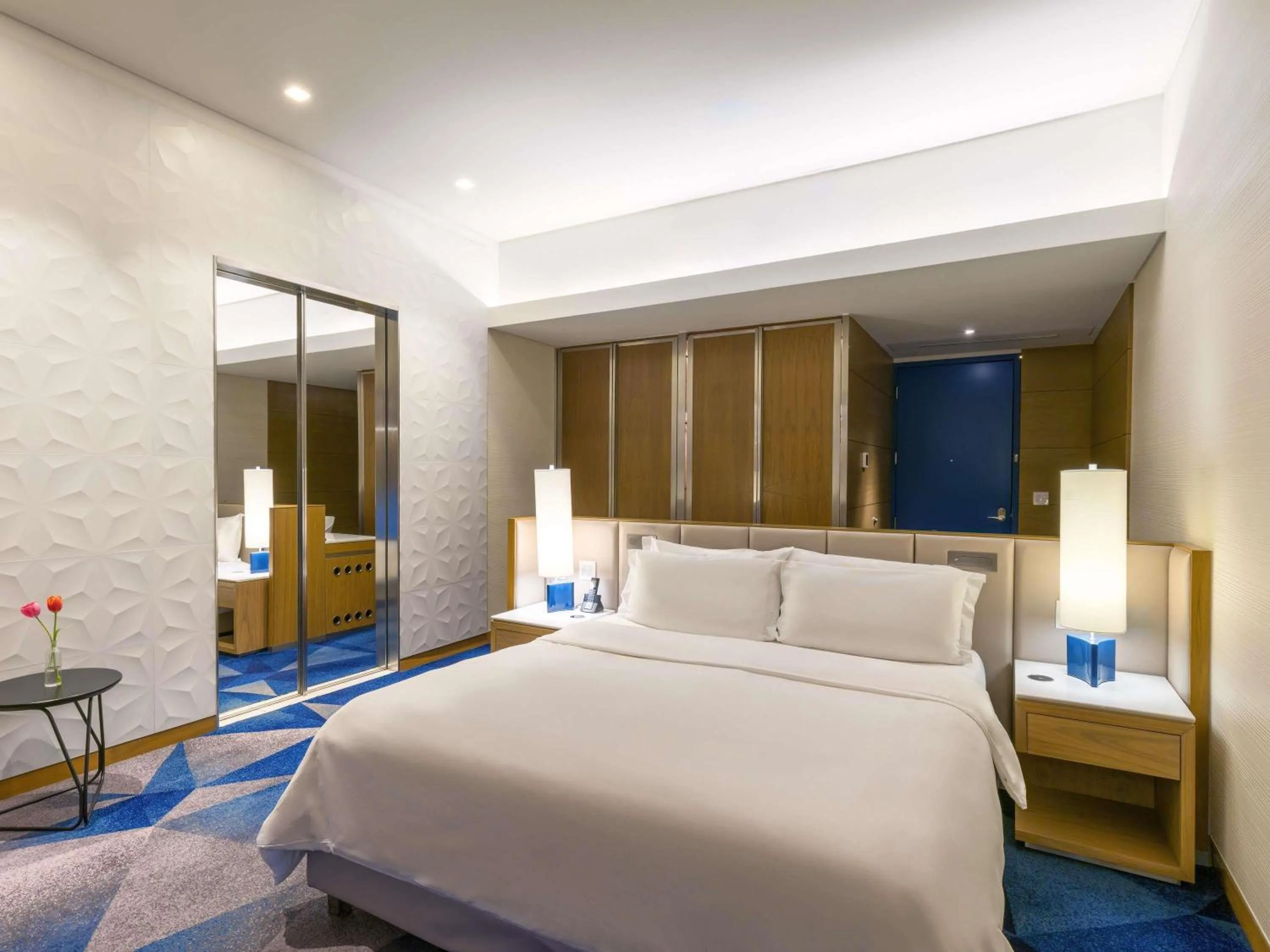 Bedroom, Bed in Sofitel Mexico City Reforma