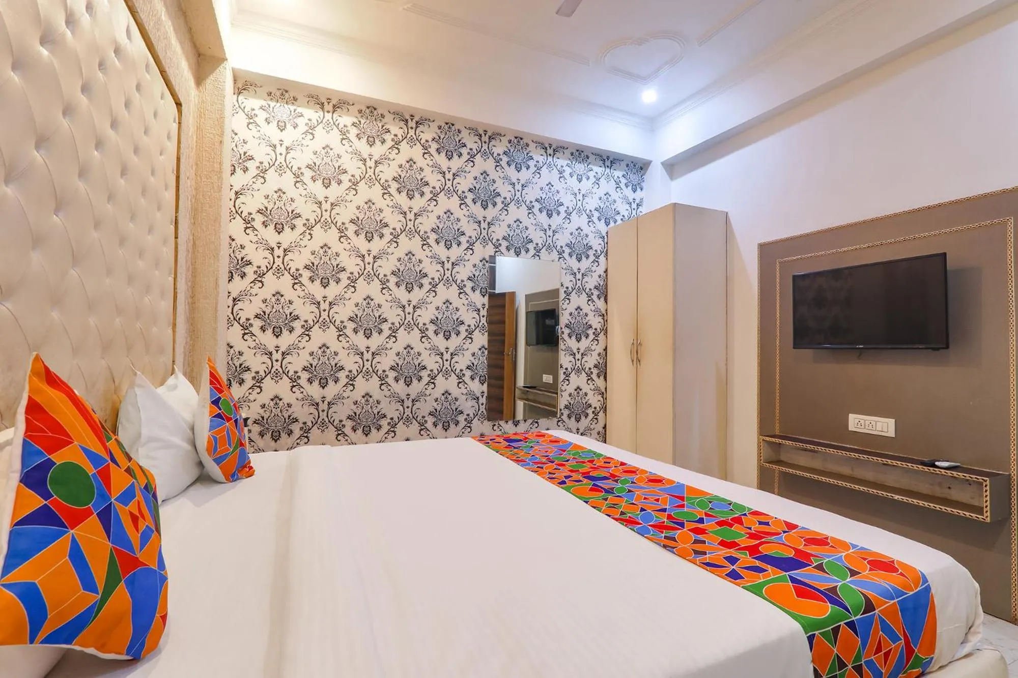 Bed in FabHotel Triveni