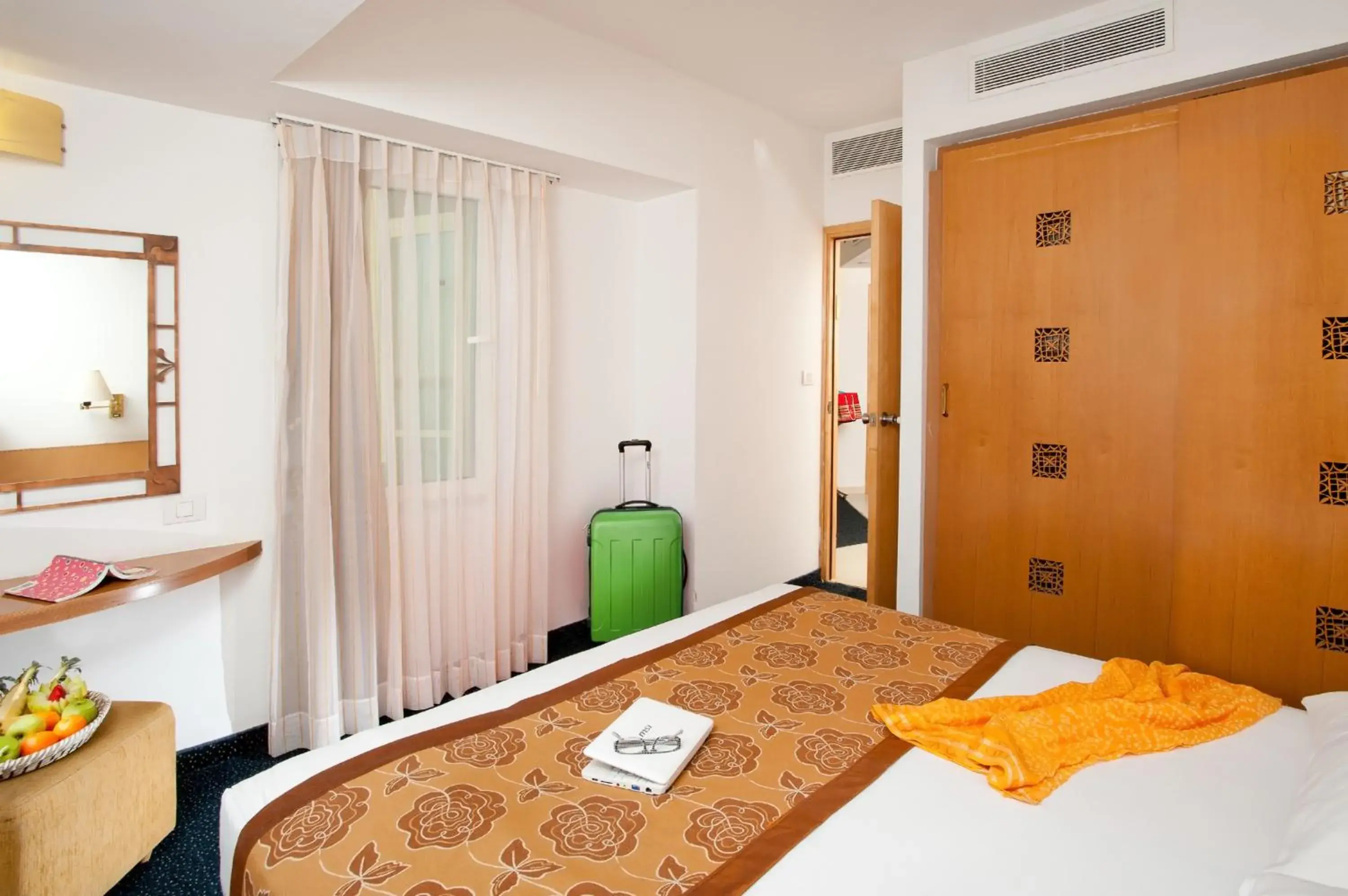 Superior Family Room in Leonardo Club Hotel Dead Sea - All Inclusive Superior Family Room in Leonardo Club Hotel Dead Sea - All Inclusive