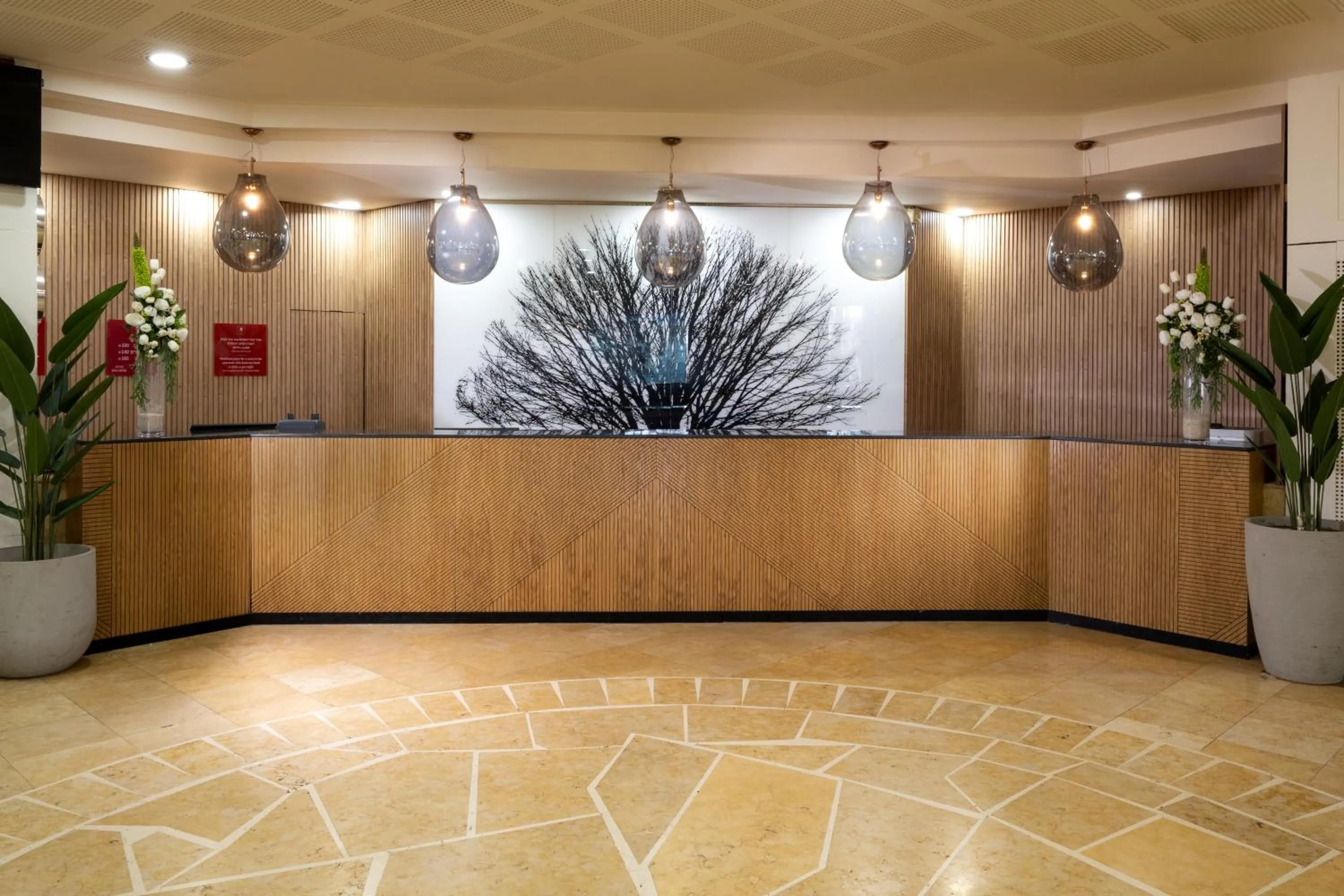 Lobby or reception in Leonardo Club Hotel Dead Sea - All Inclusive