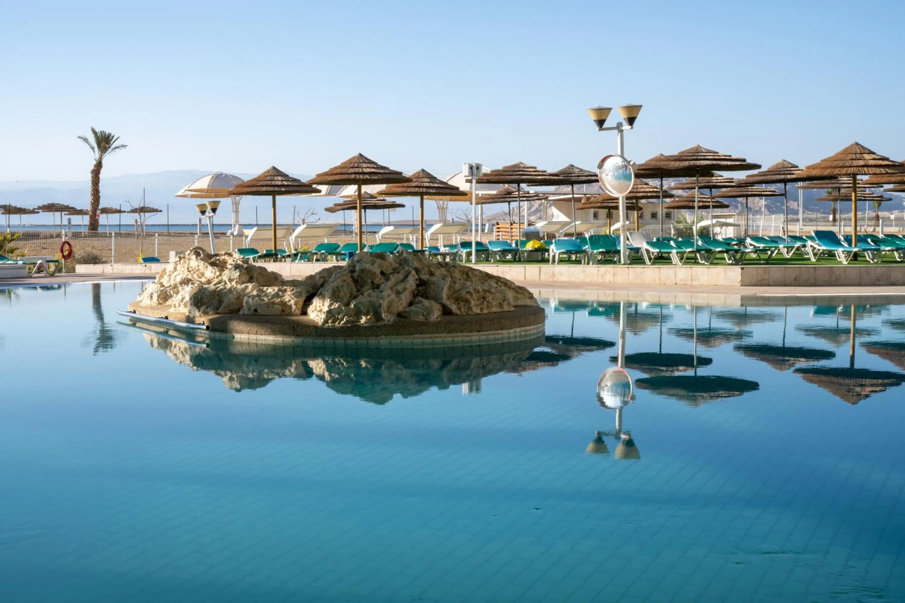 Swimming pool in Leonardo Club Hotel Dead Sea - All Inclusive