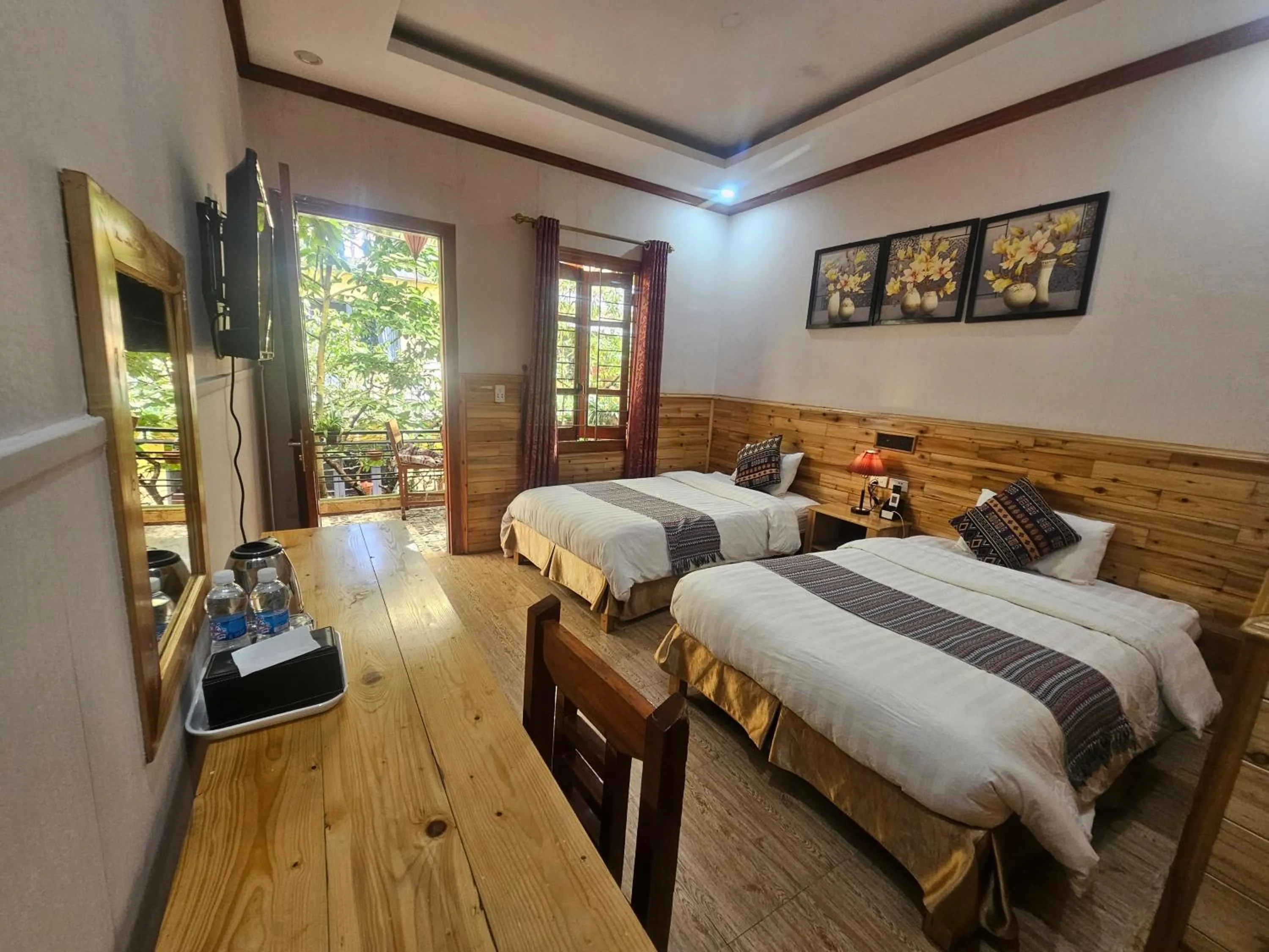 Bed in Dang Khoa Garden Inn