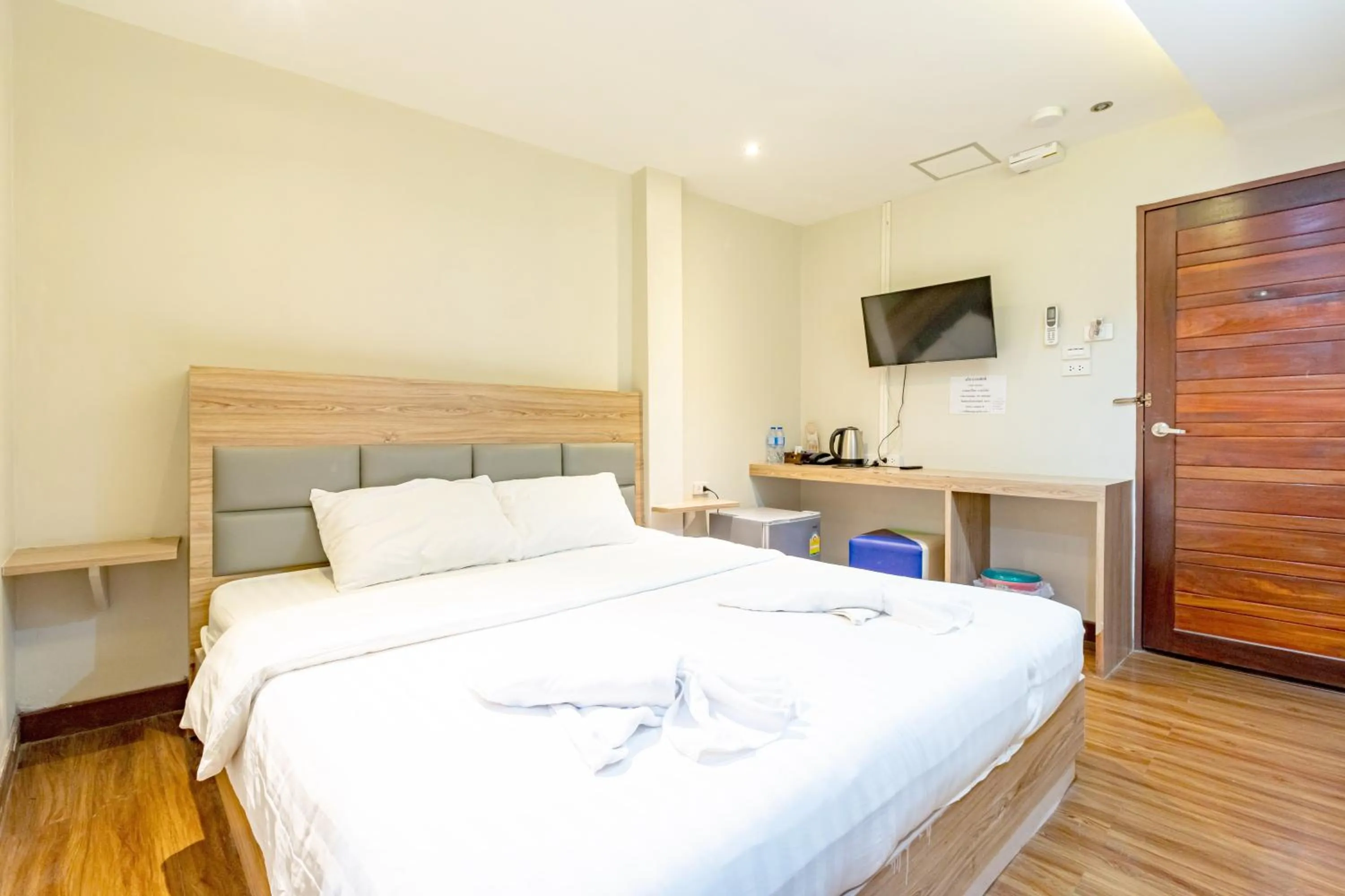 Bedroom, Bed in Oun Residence