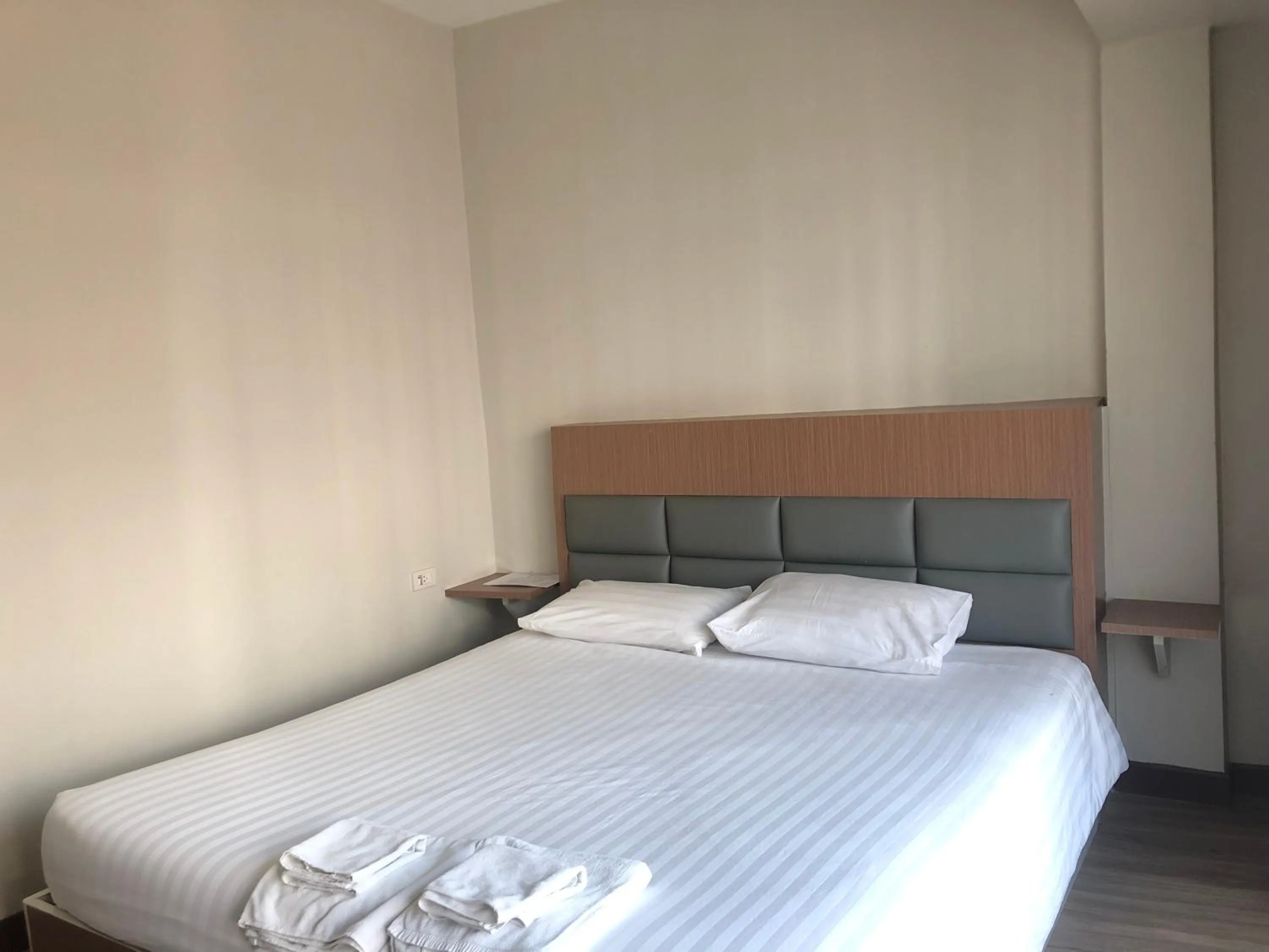 Bedroom, Bed in Oun Residence