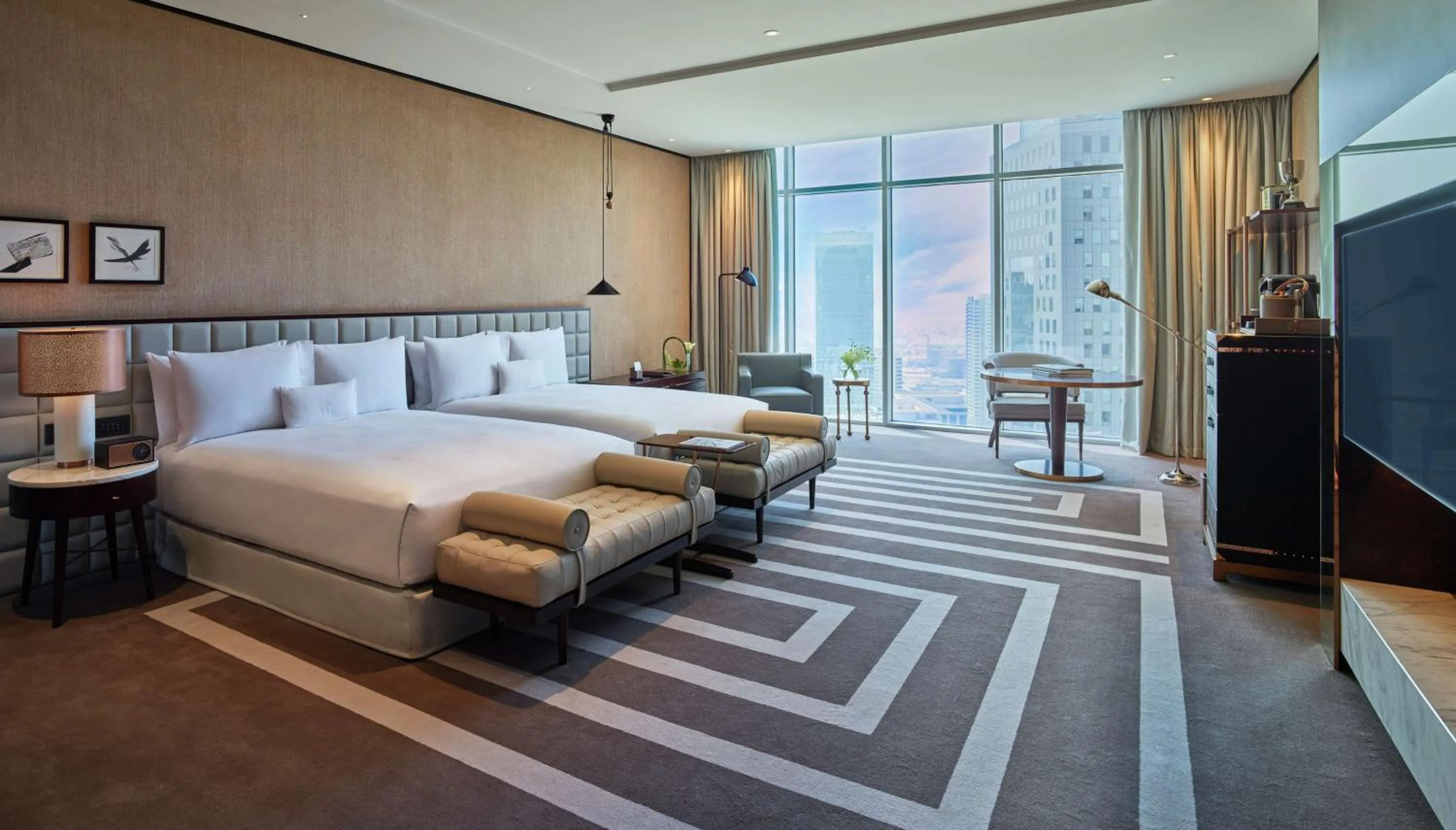 Bed in Waldorf Astoria Dubai International Financial Centre