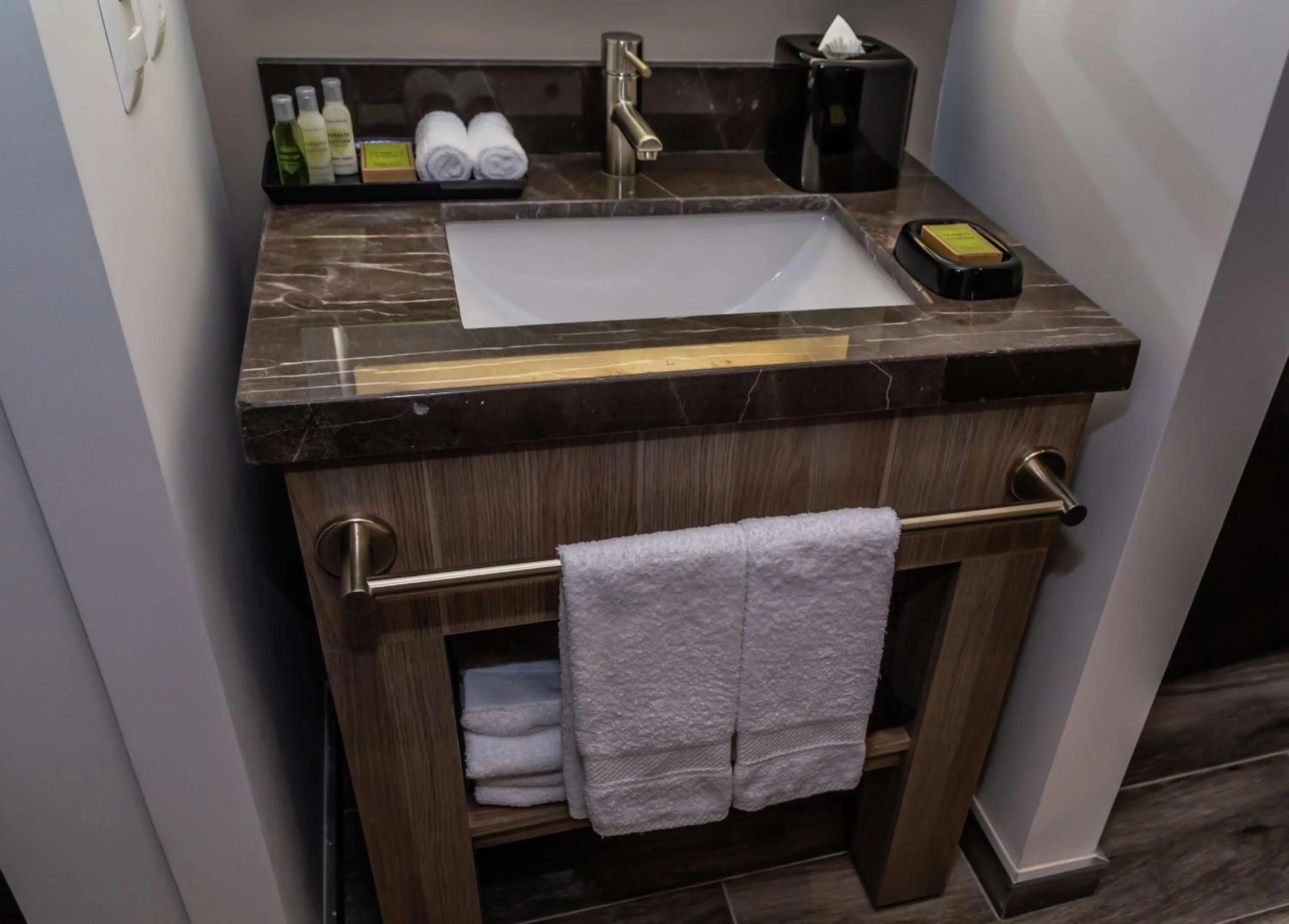 Bathroom in Hampton Inn & Suites By Hilton Puebla