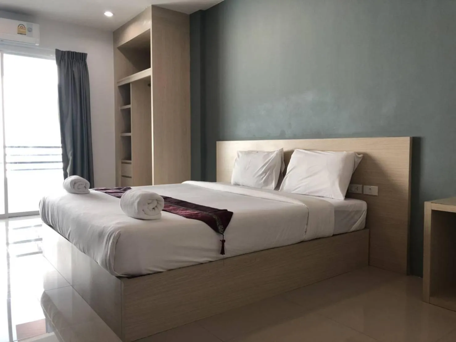 Bed in Khao Oat airport