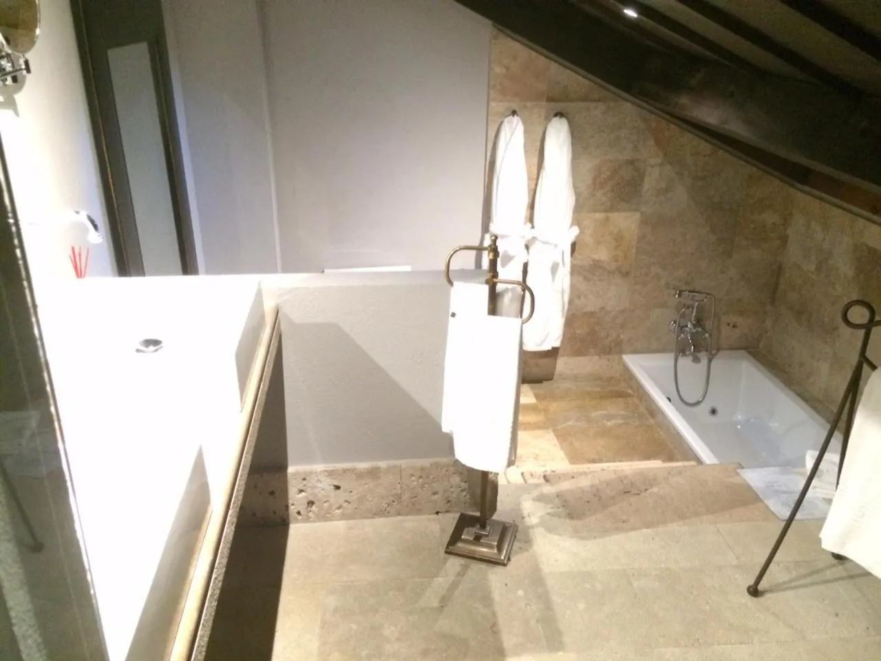 Bathroom in Hotel Palacio de Mengibar