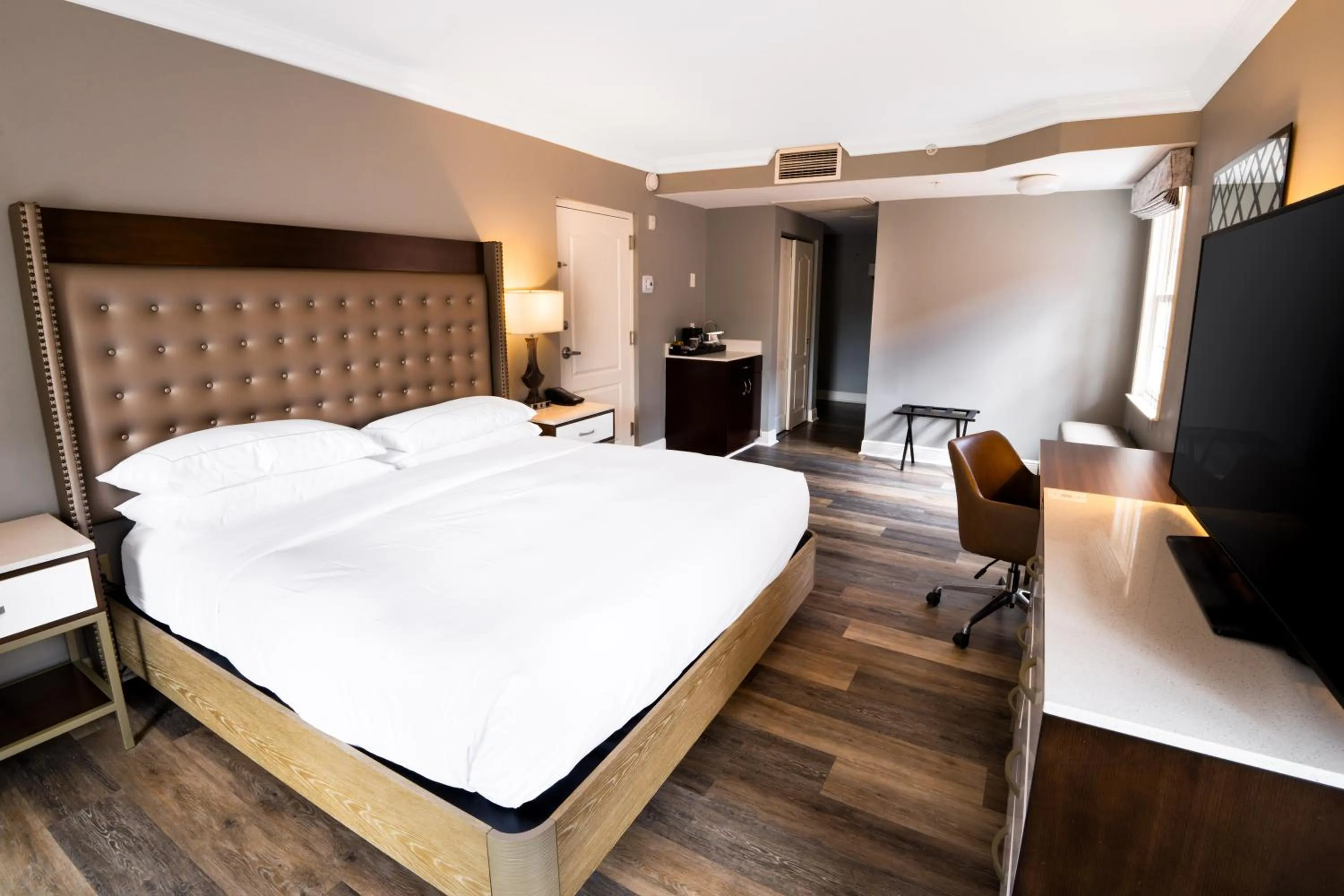 Bed in Hilton Saint Augustine Historic Bayfront