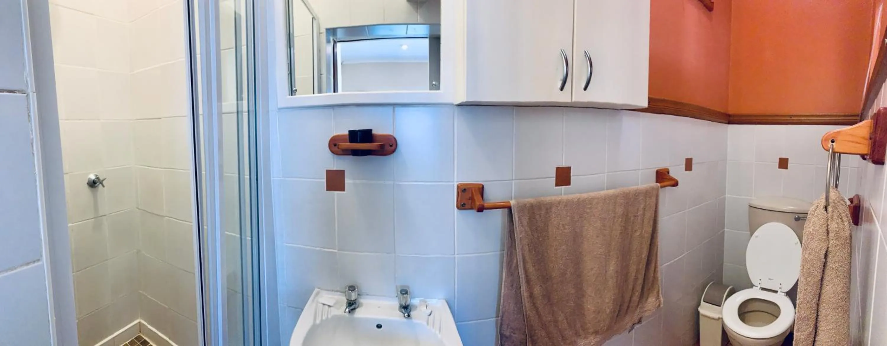 Toilet in Summerstrand Beach Lodge