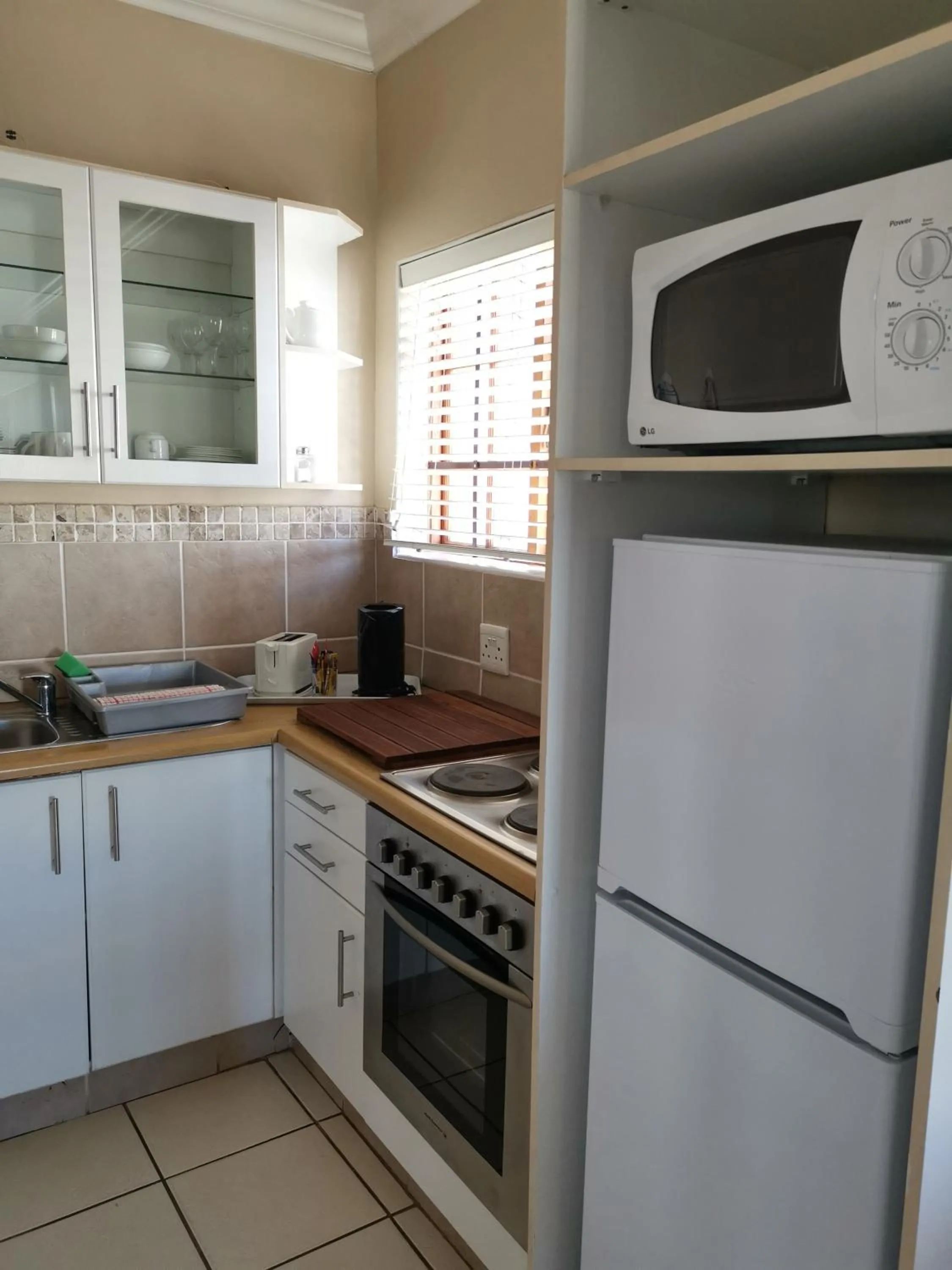 Coffee/tea facilities in Summerstrand Beach Lodge