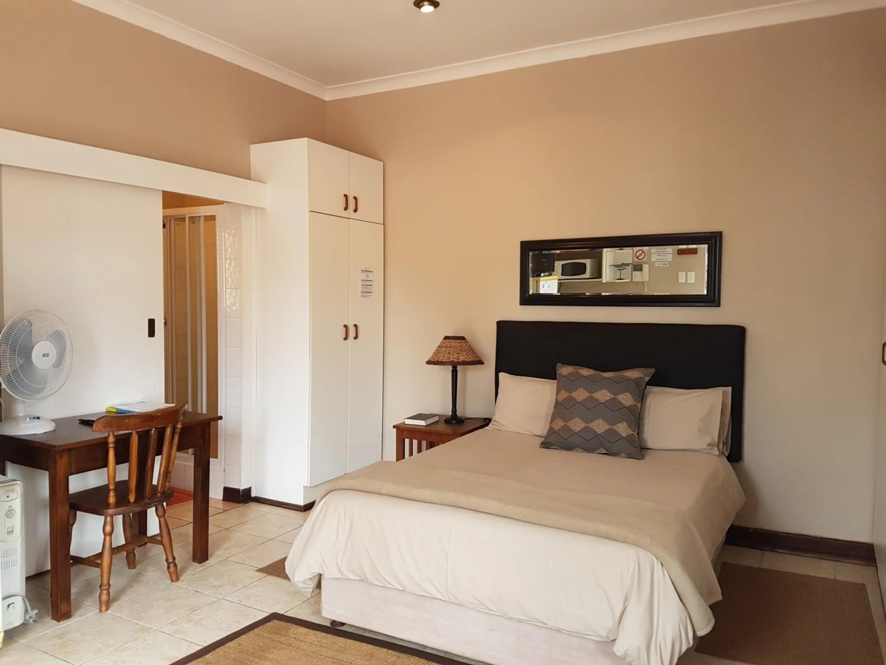 Bed in Summerstrand Beach Lodge