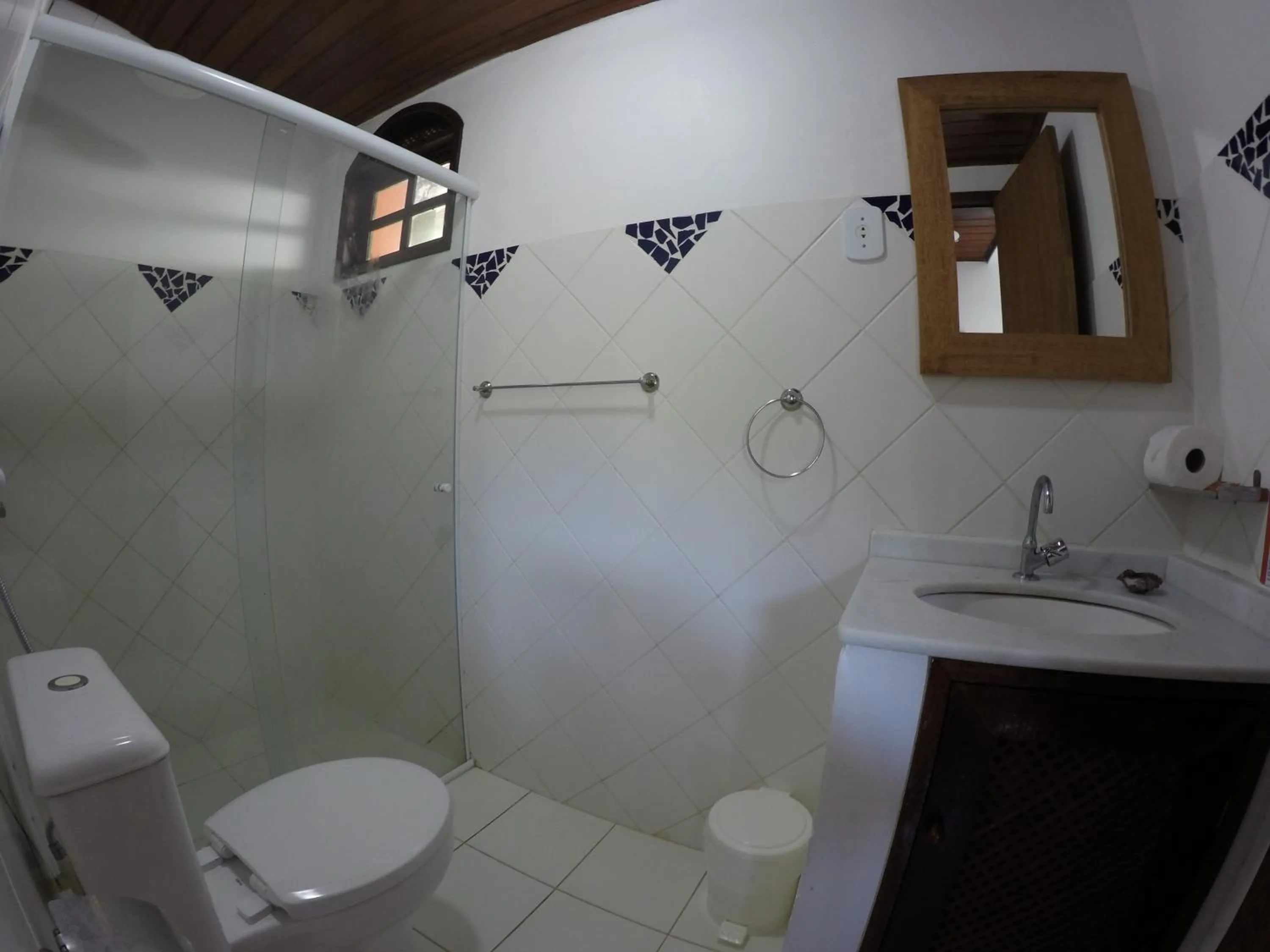 Shower in Pousada Casa Cactus Praia da Tartaruga Búzios