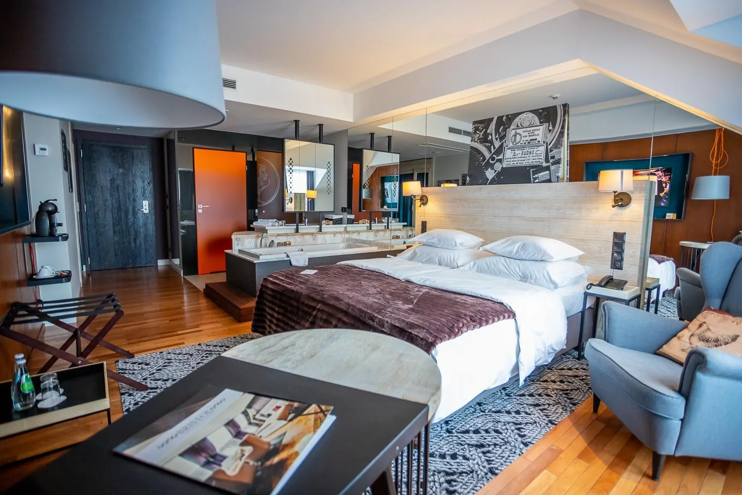 Bed in Hotel Bristol Tradition and Luxury