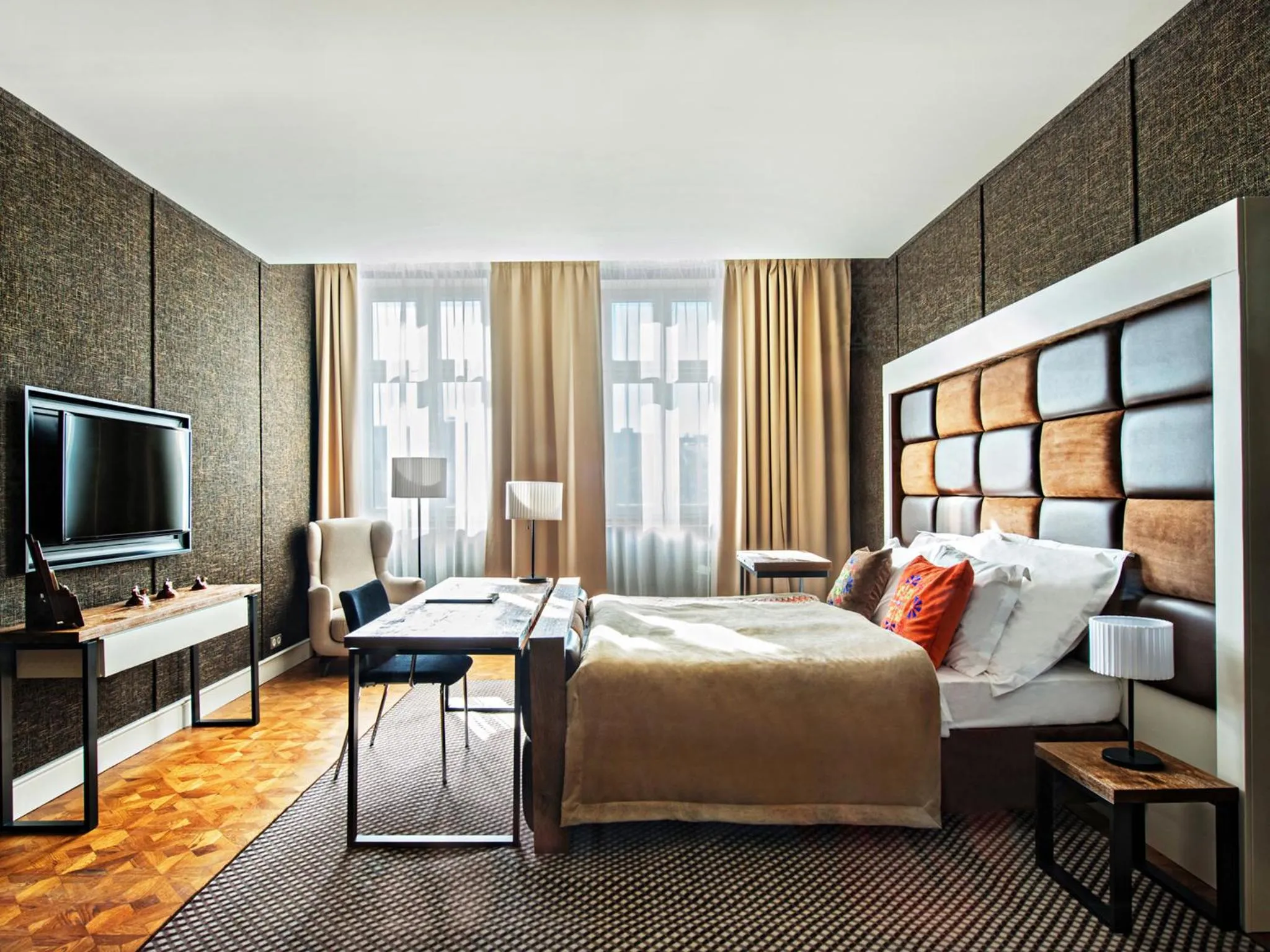 Bed in Hotel Bristol Tradition and Luxury