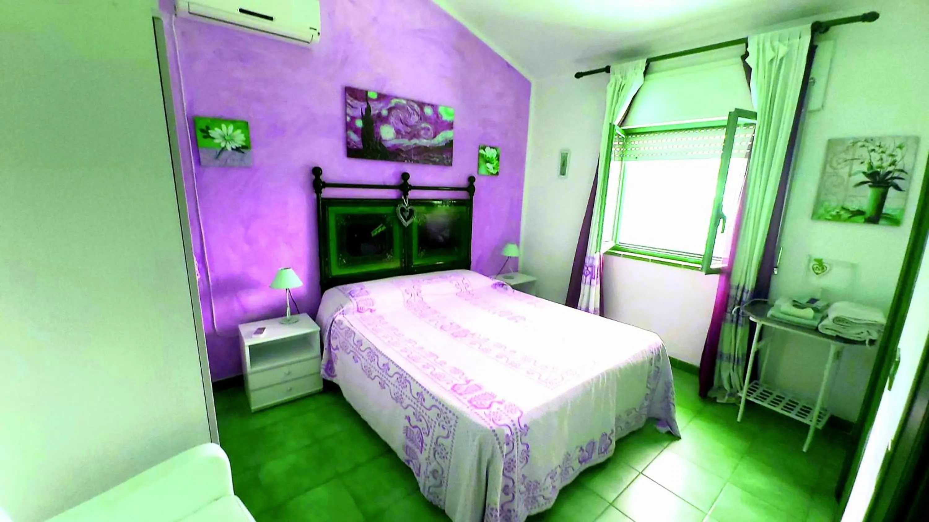 Bed in Bed & Breakfast Il Rosmarino