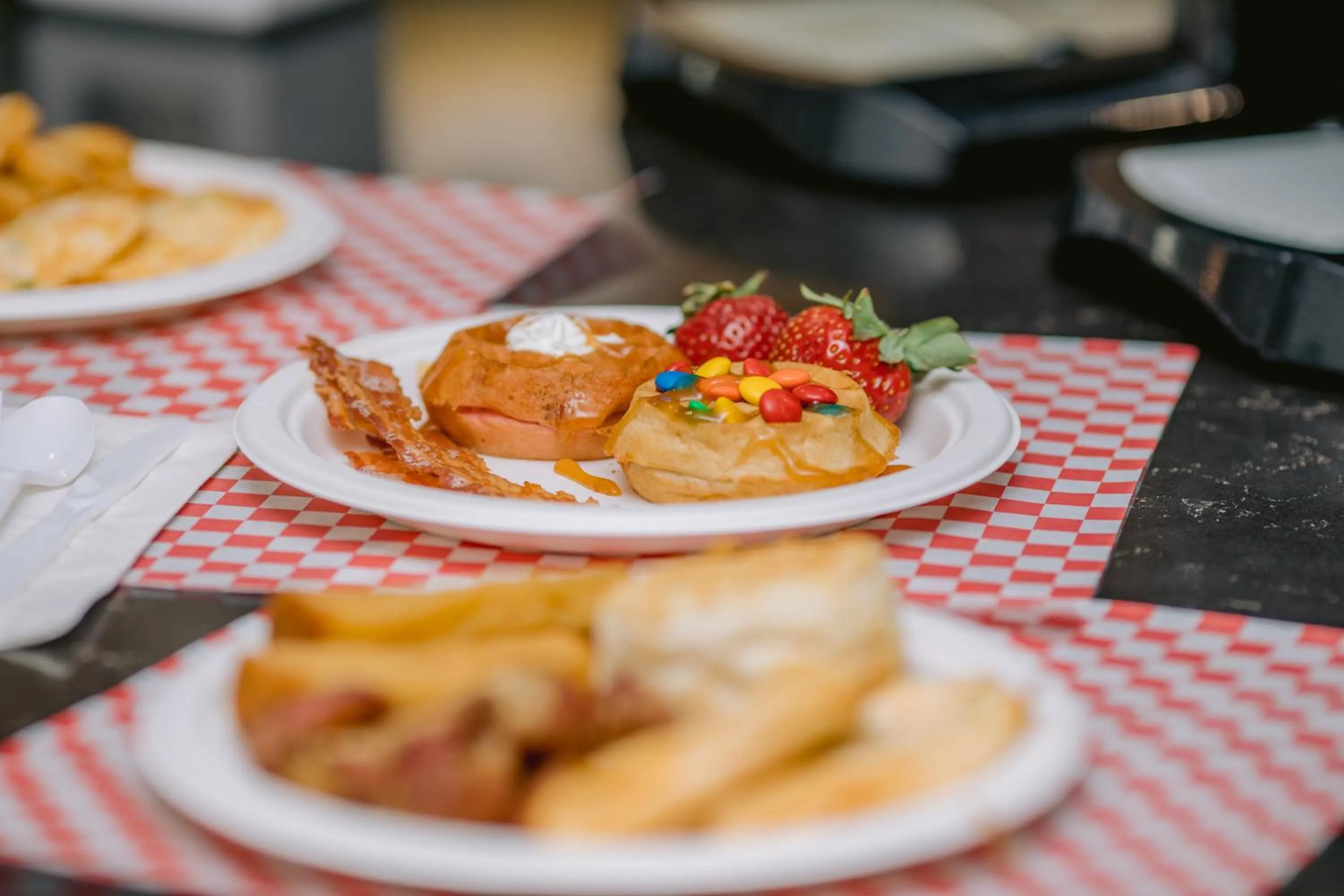 Breakfast in Hampton Inn Knoxville-West At Cedar Bluff