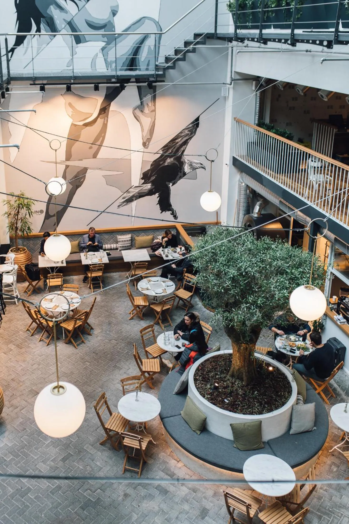 Restaurant/places to eat in Ergon House Athens