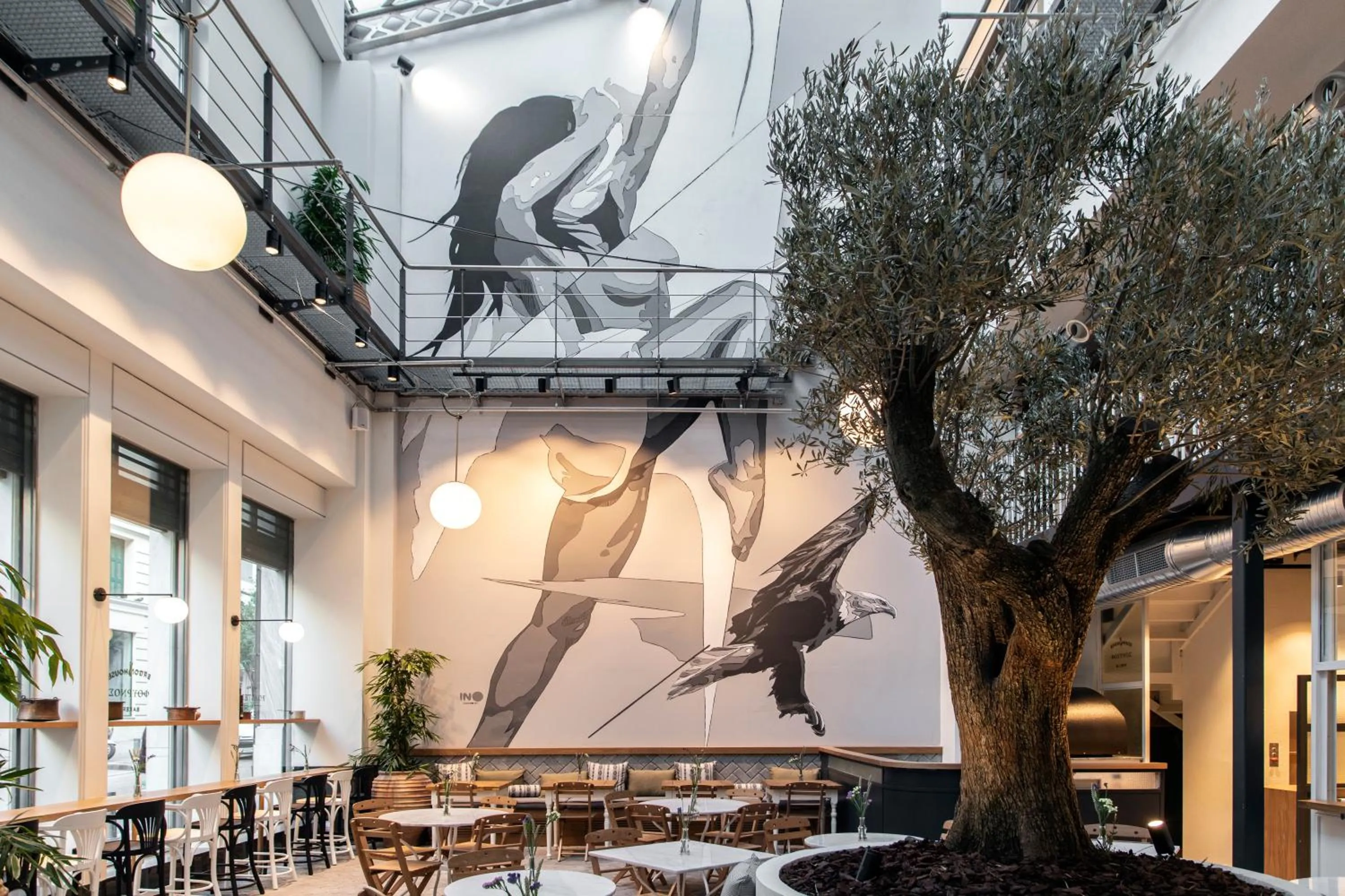 Restaurant/places to eat in Ergon House Athens