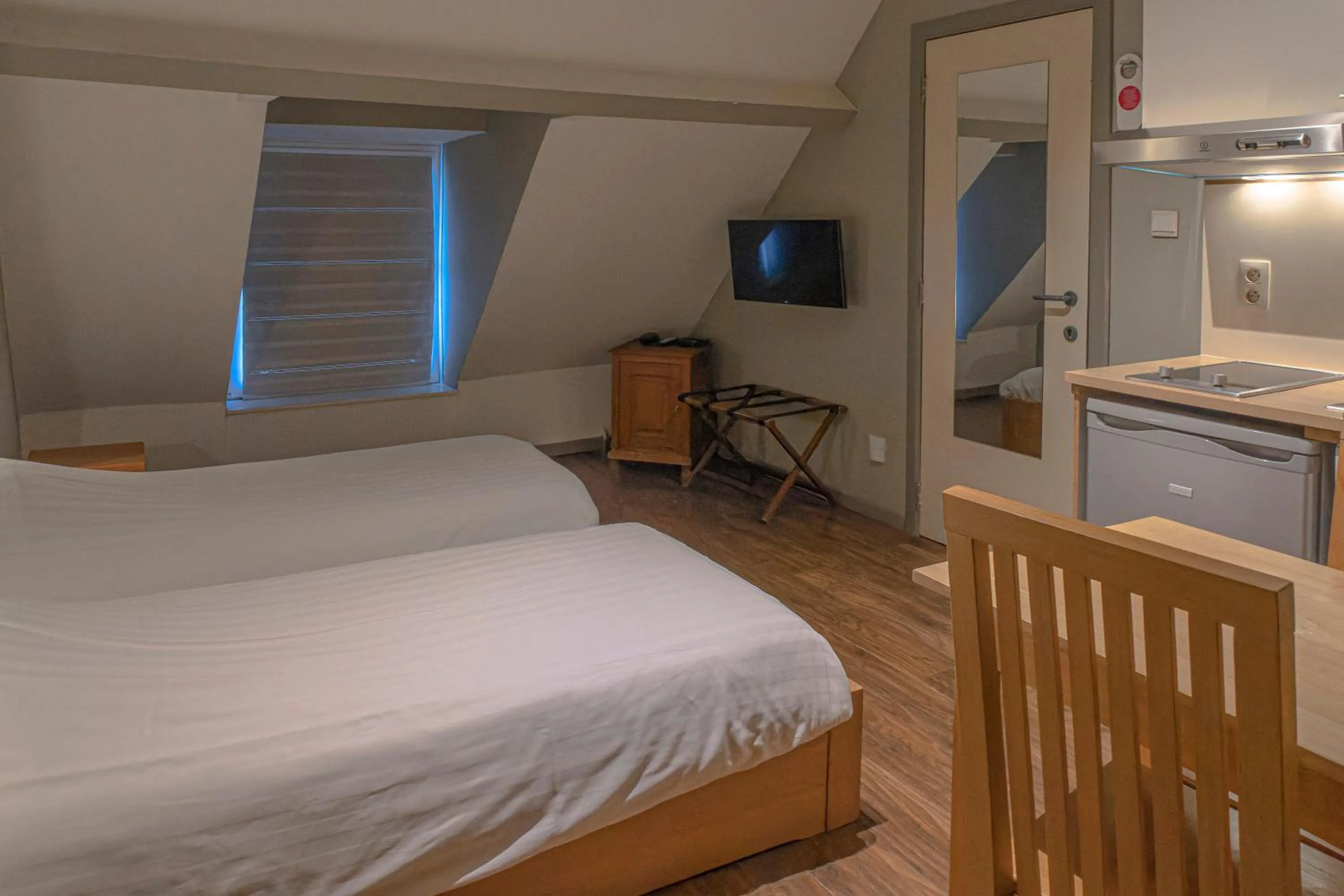 Property building, Bed in Hotel Piano 2 - Mont-St-Guibert - Louvain-la-Neuve