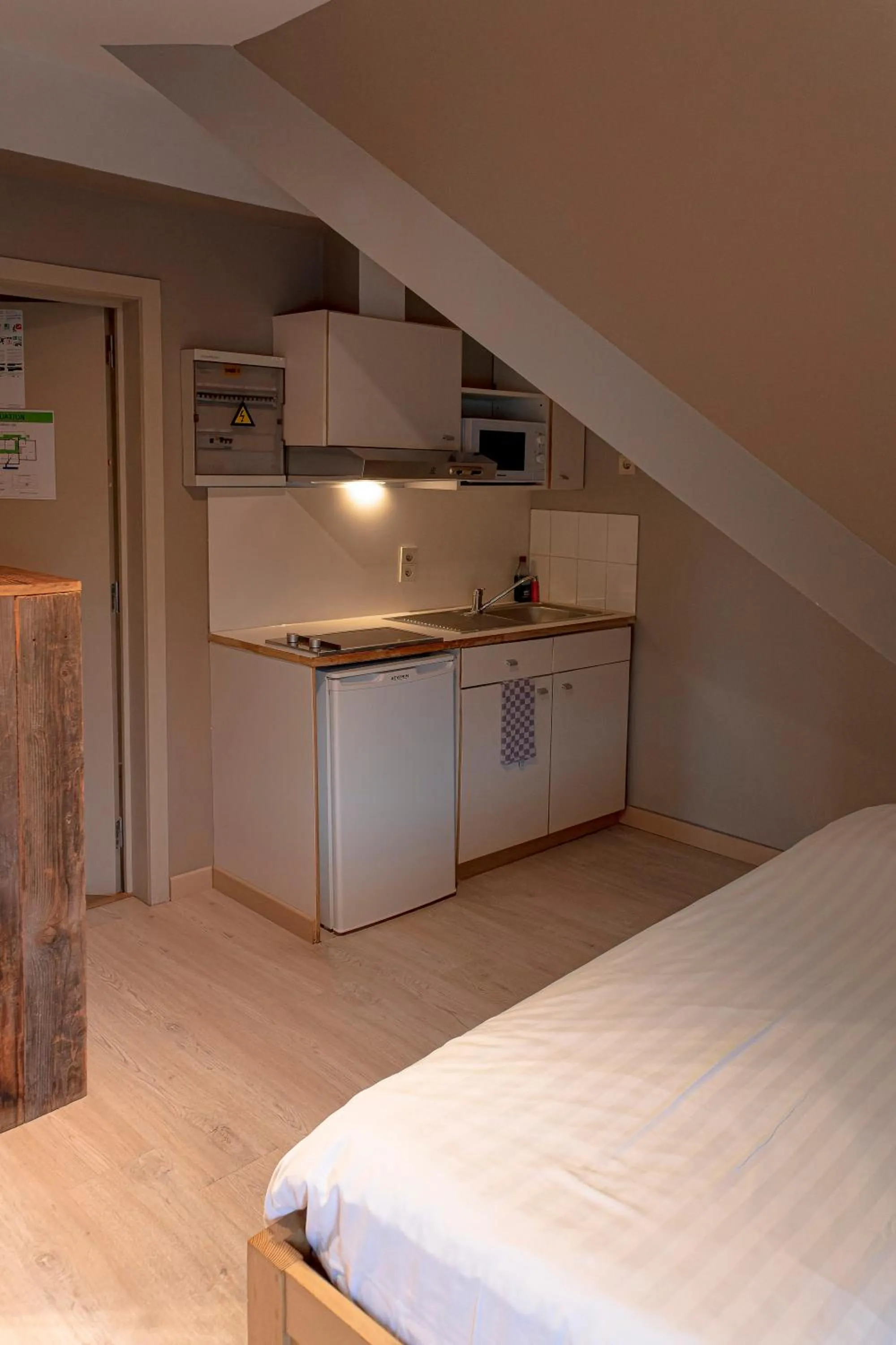 Property building, Bed in Hotel Piano 2 - Mont-St-Guibert - Louvain-la-Neuve