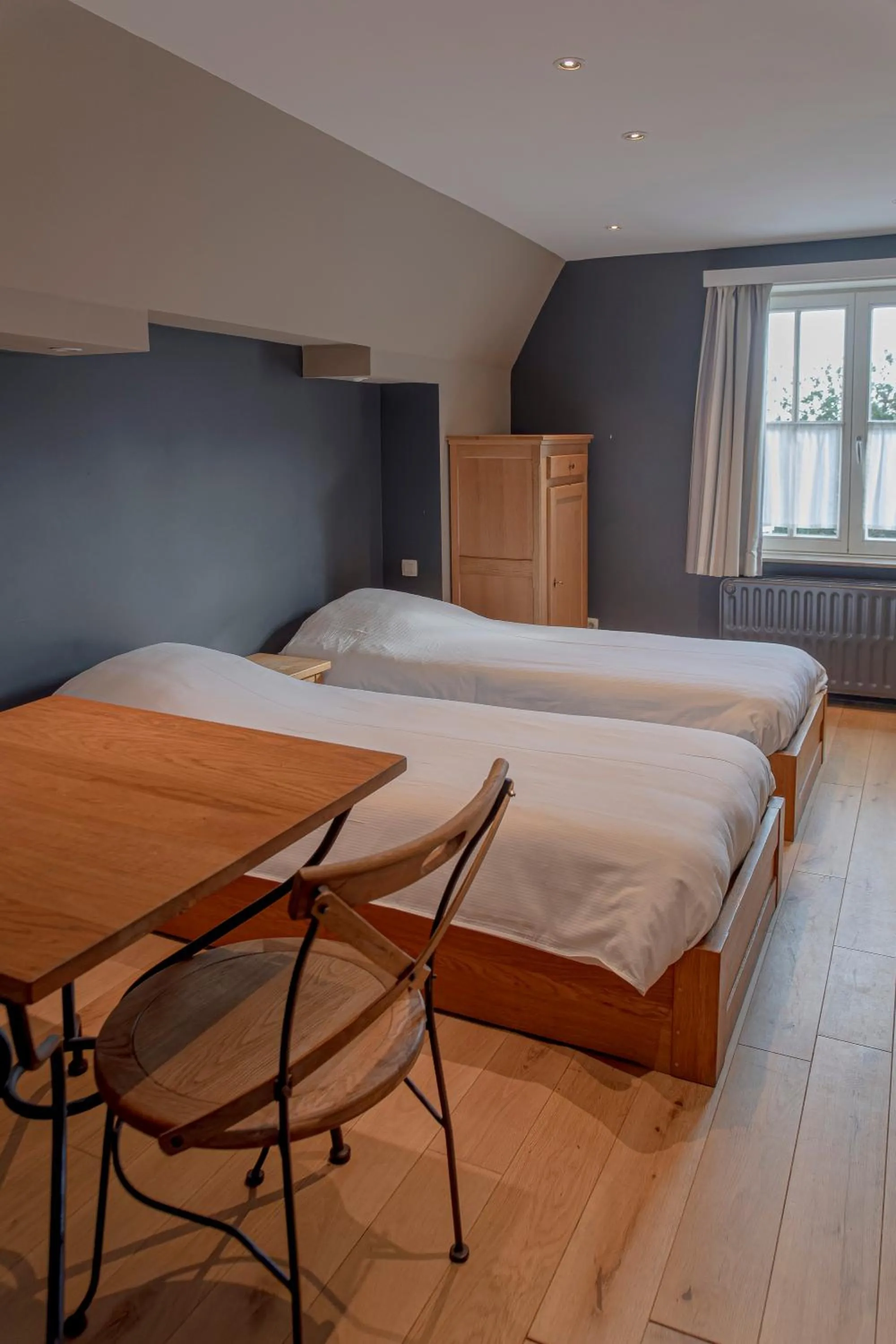 Property building, Bed in Hotel Piano 2 - Mont-St-Guibert - Louvain-la-Neuve