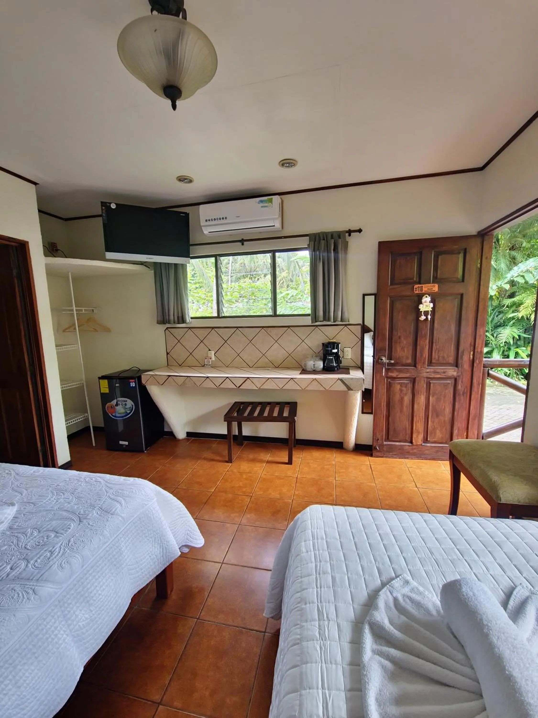 Decorative detail, Bed in Diuwak