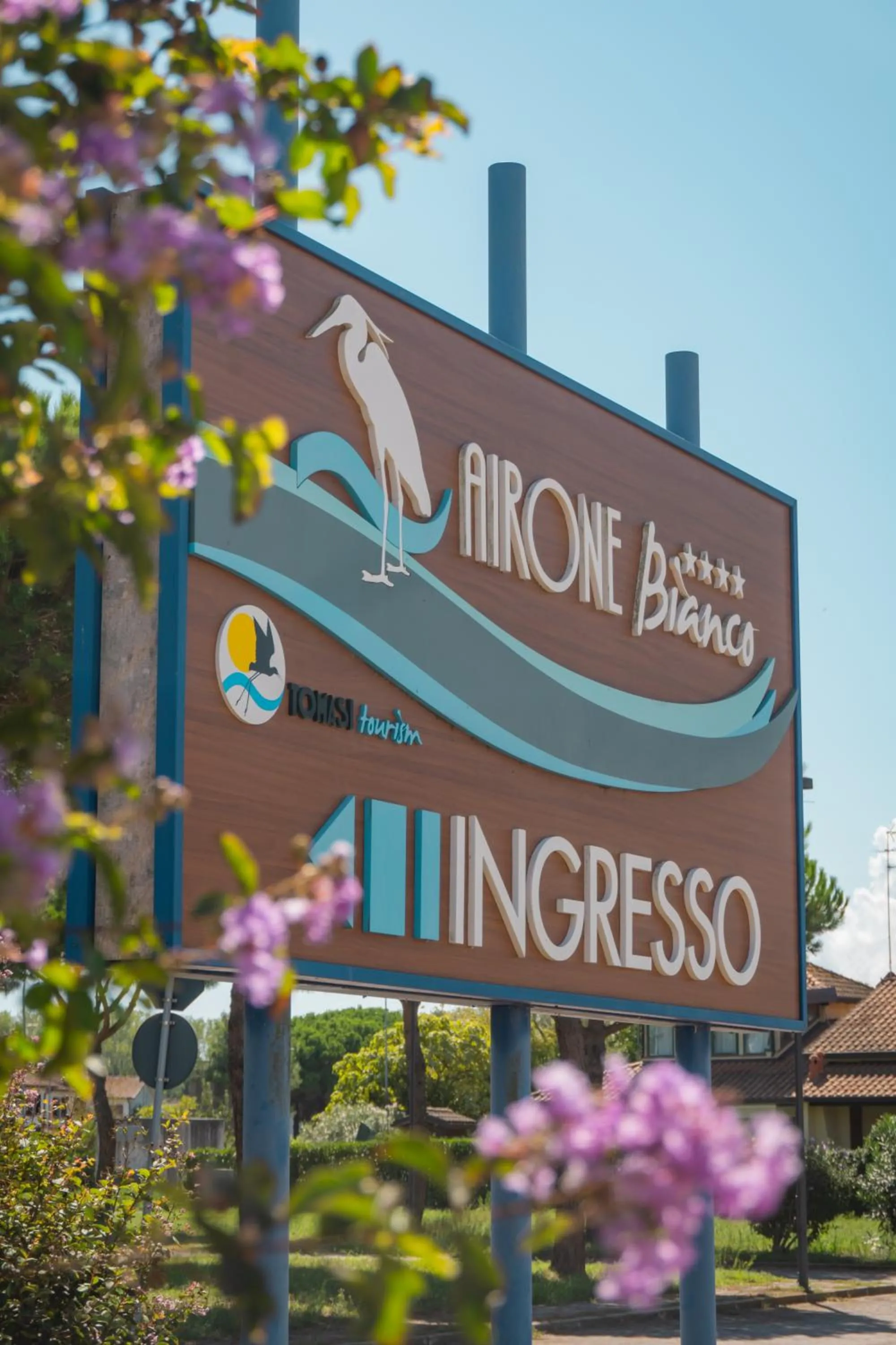 Property building in Airone Bianco Residence Village