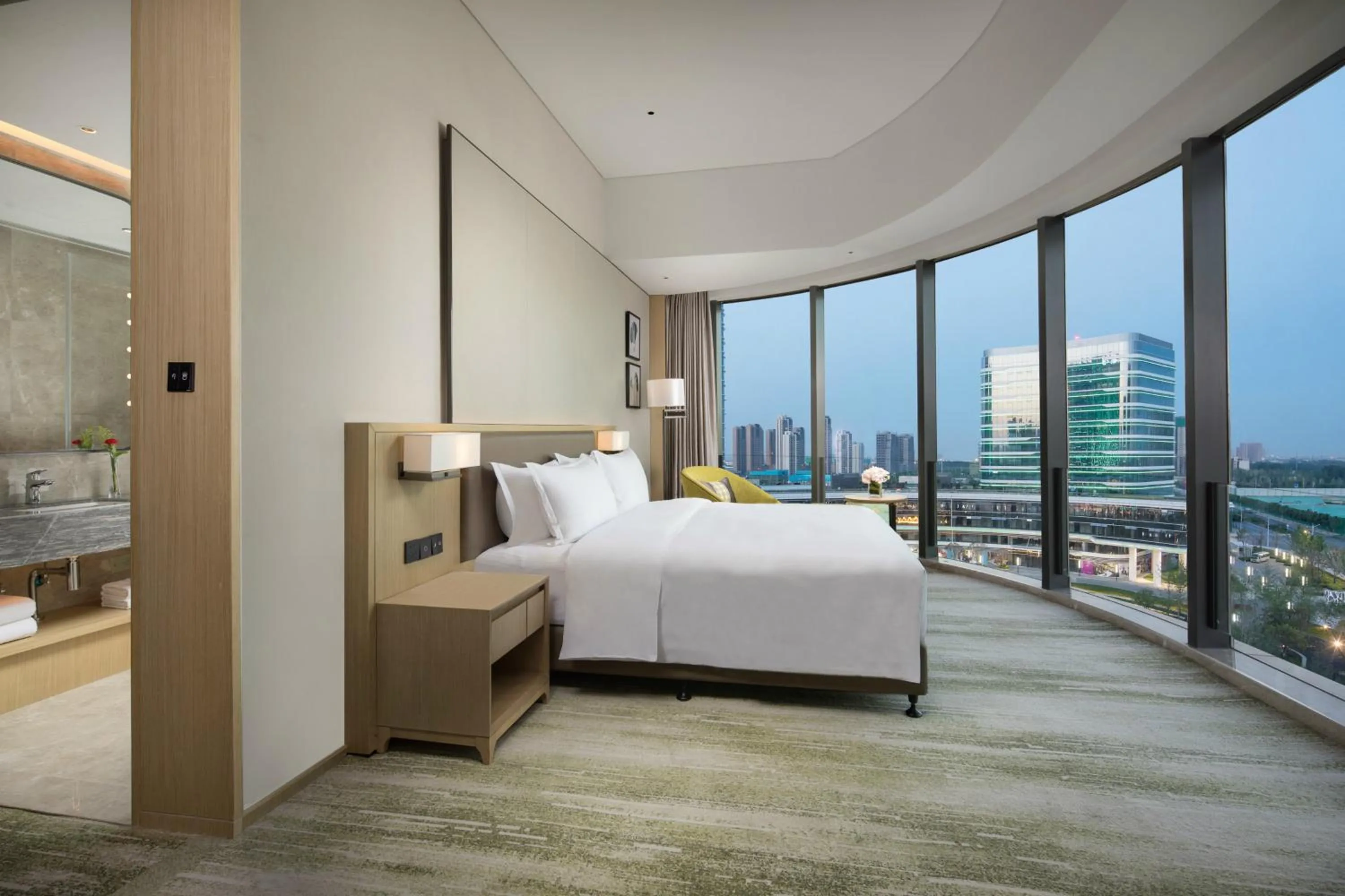 Photo of the whole room in Holiday Inn Zhengzhou Riverside