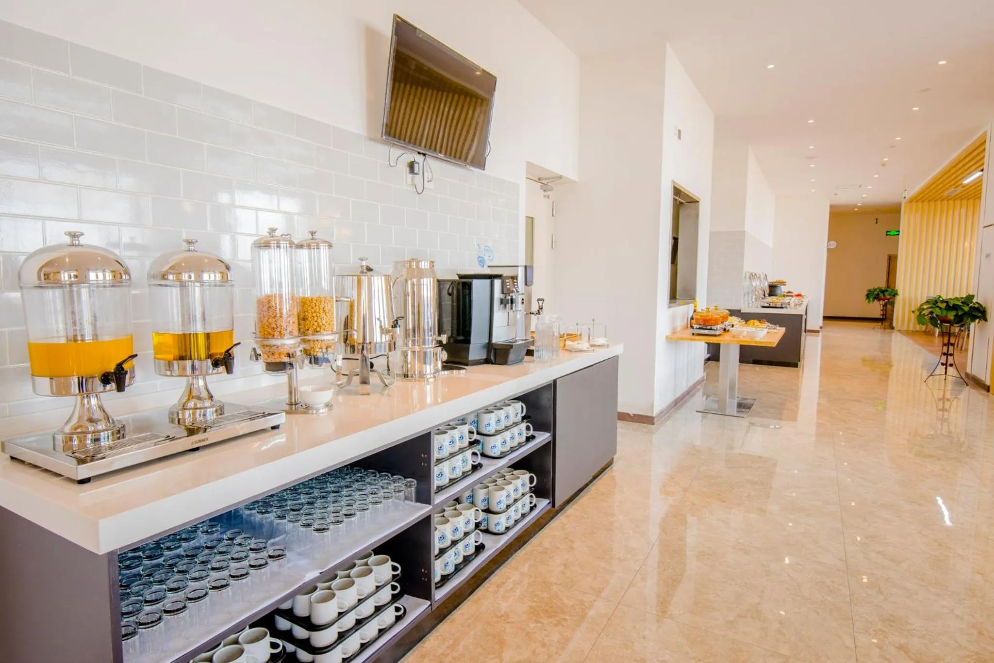 Breakfast in Holiday Inn Express Yinchuan Downtown by IHG