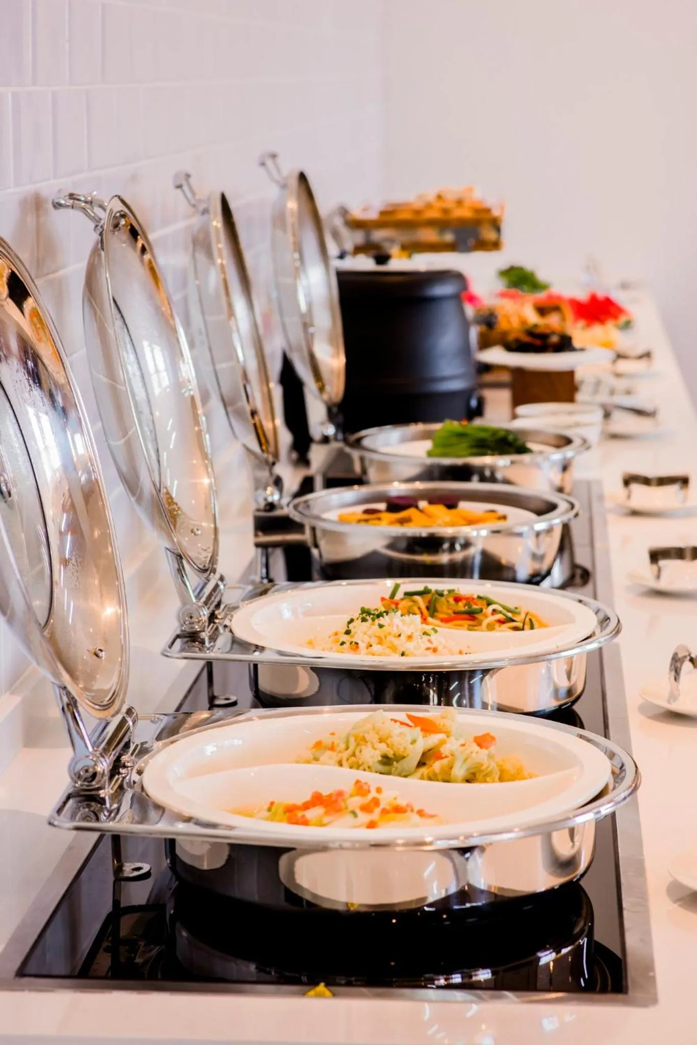 Breakfast in Holiday Inn Express Yinchuan Downtown by IHG