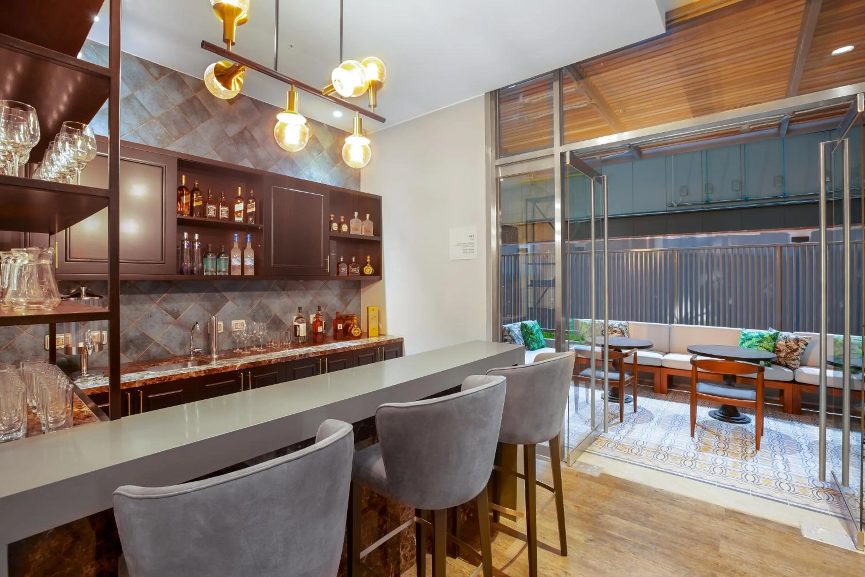 Lounge or bar in Holiday Inn - Piura by IHG