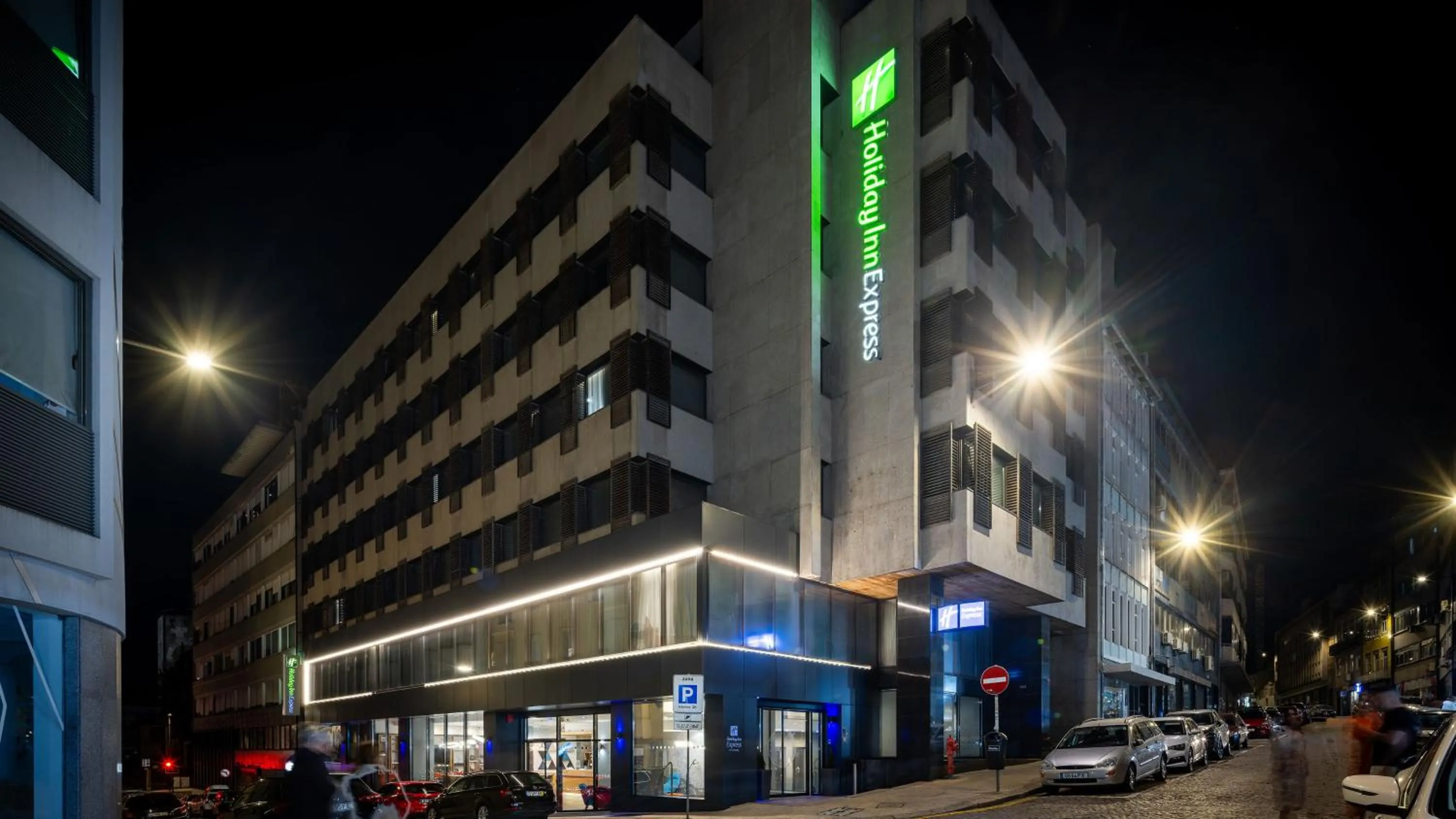 Property building in Holiday Inn Express Porto City Centre by IHG