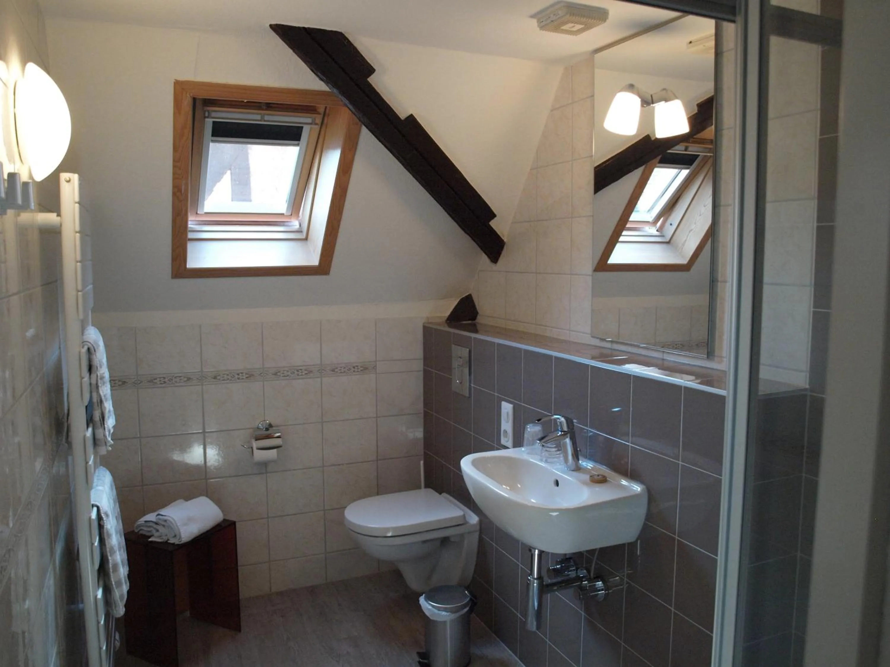 Bathroom in Gîtes et chambres d'hôtes Maison Ungerer