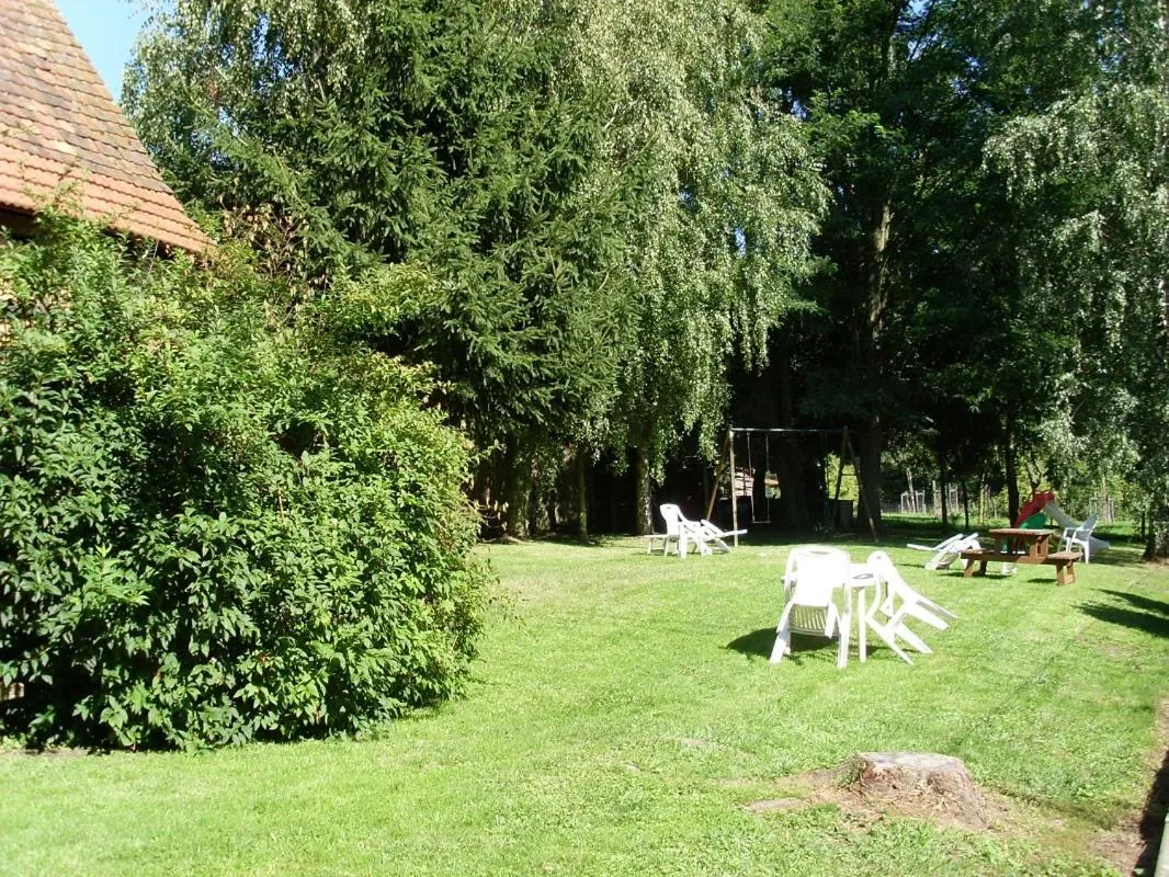 Garden in Gîtes et chambres d'hôtes Maison Ungerer