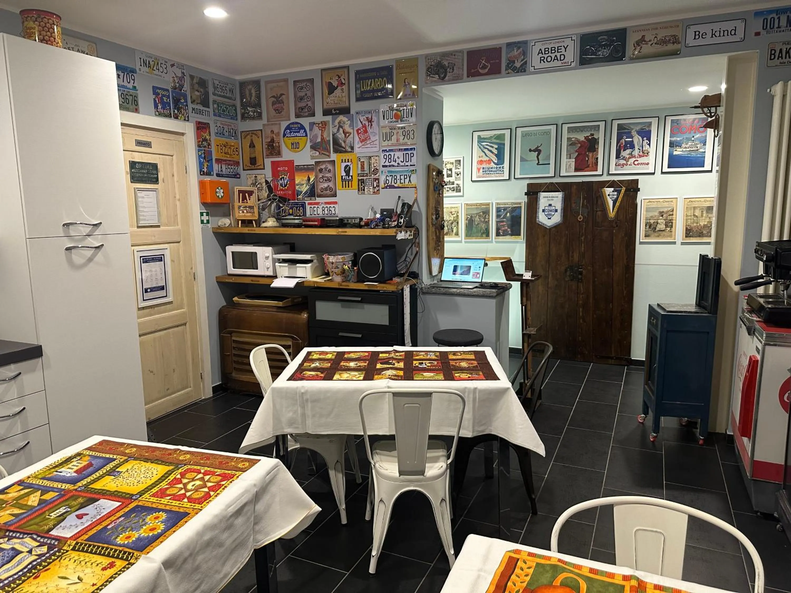 Communal lounge/ TV room in Bed & Breakfast Indi Thelar