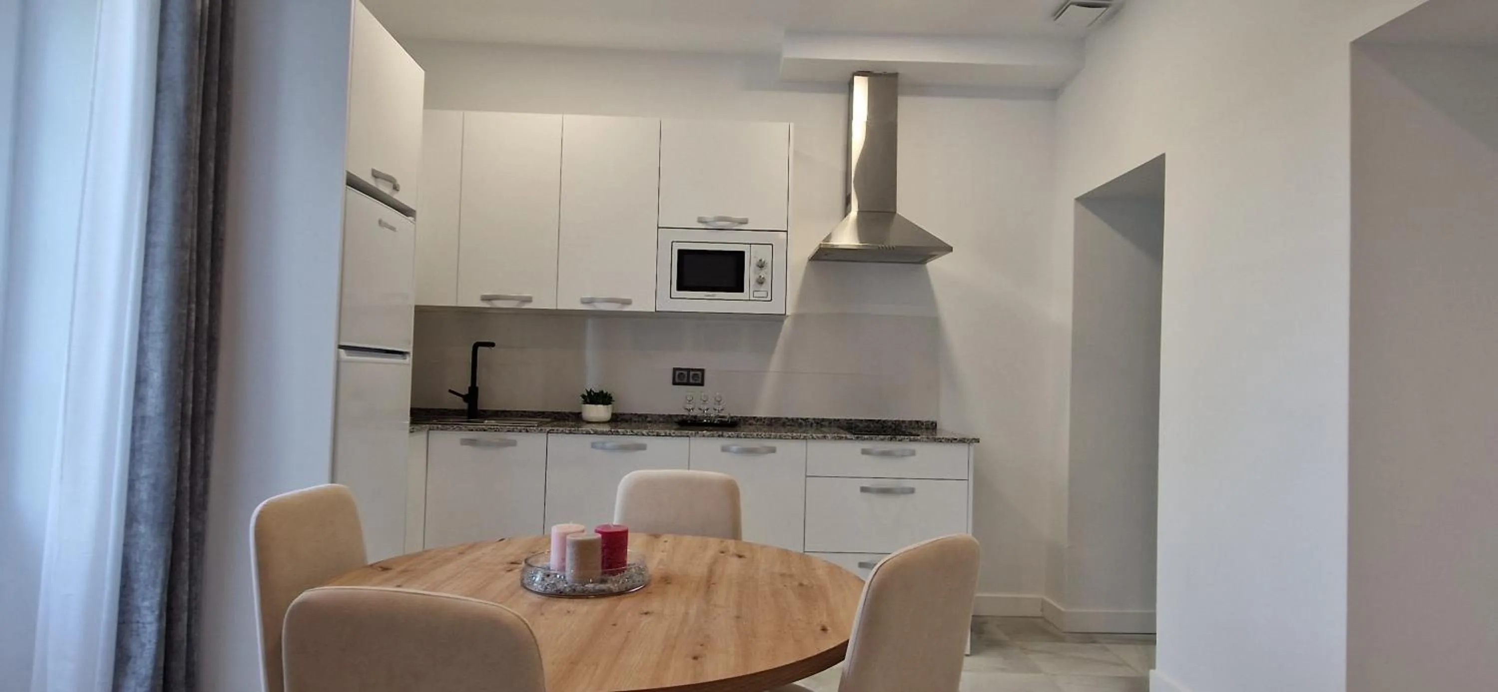 Dining area in Apartamentos Arenal