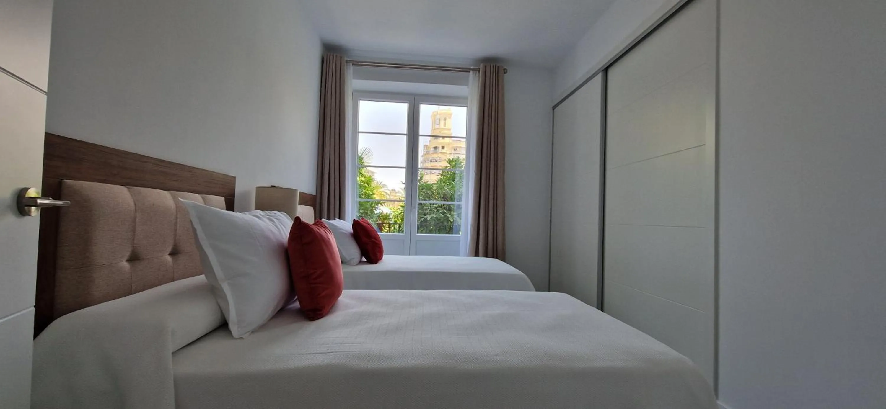 Photo of the whole room, Bed in Apartamentos Arenal