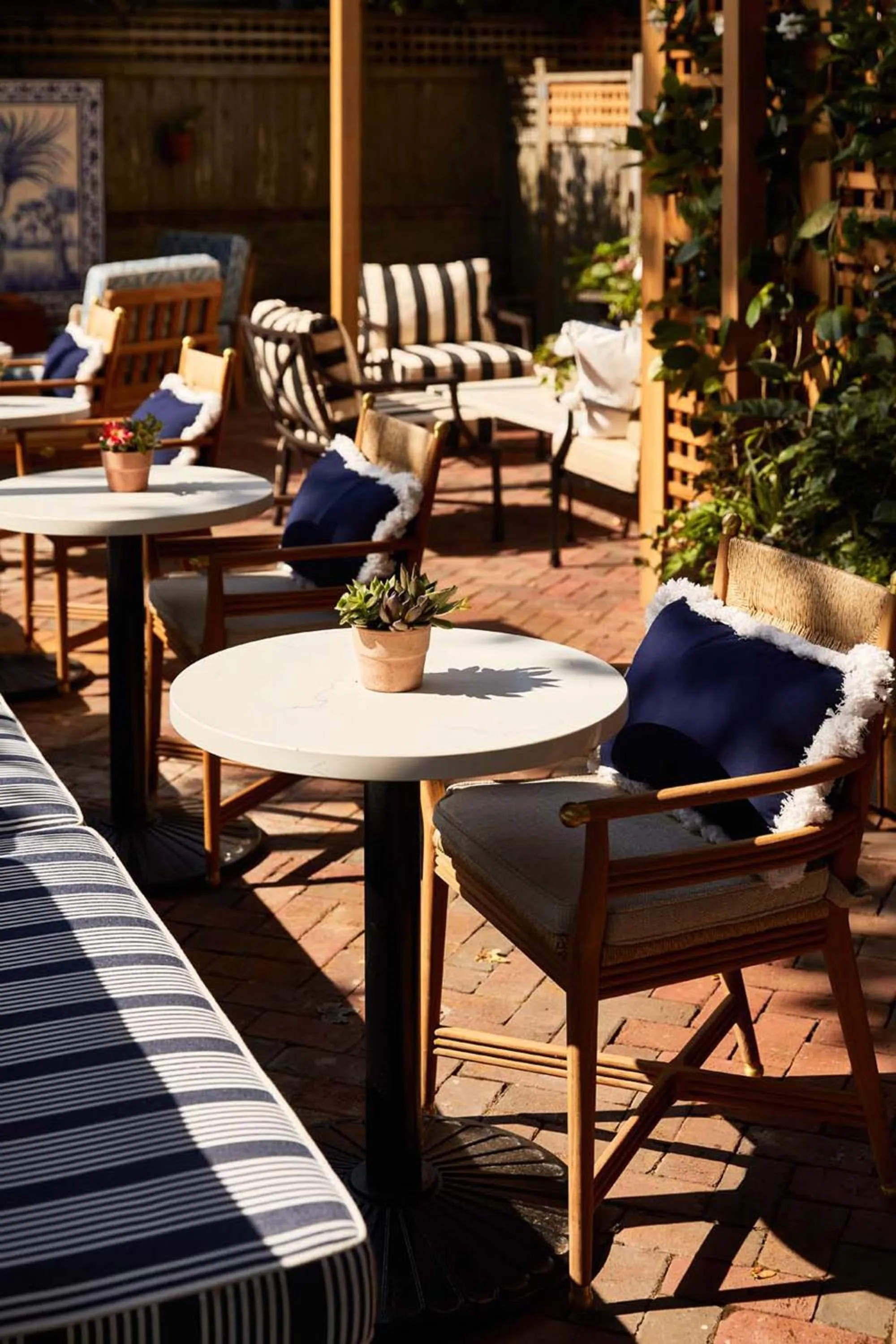 Balcony/Terrace in Blue Iris