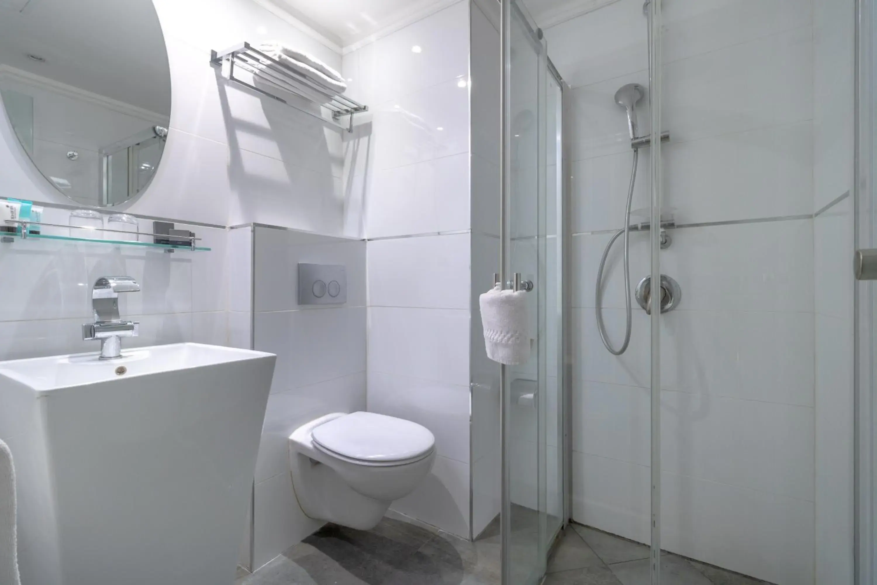 Queen Room in Agripas Boutique Hotel Queen Room in Agripas Boutique Hotel