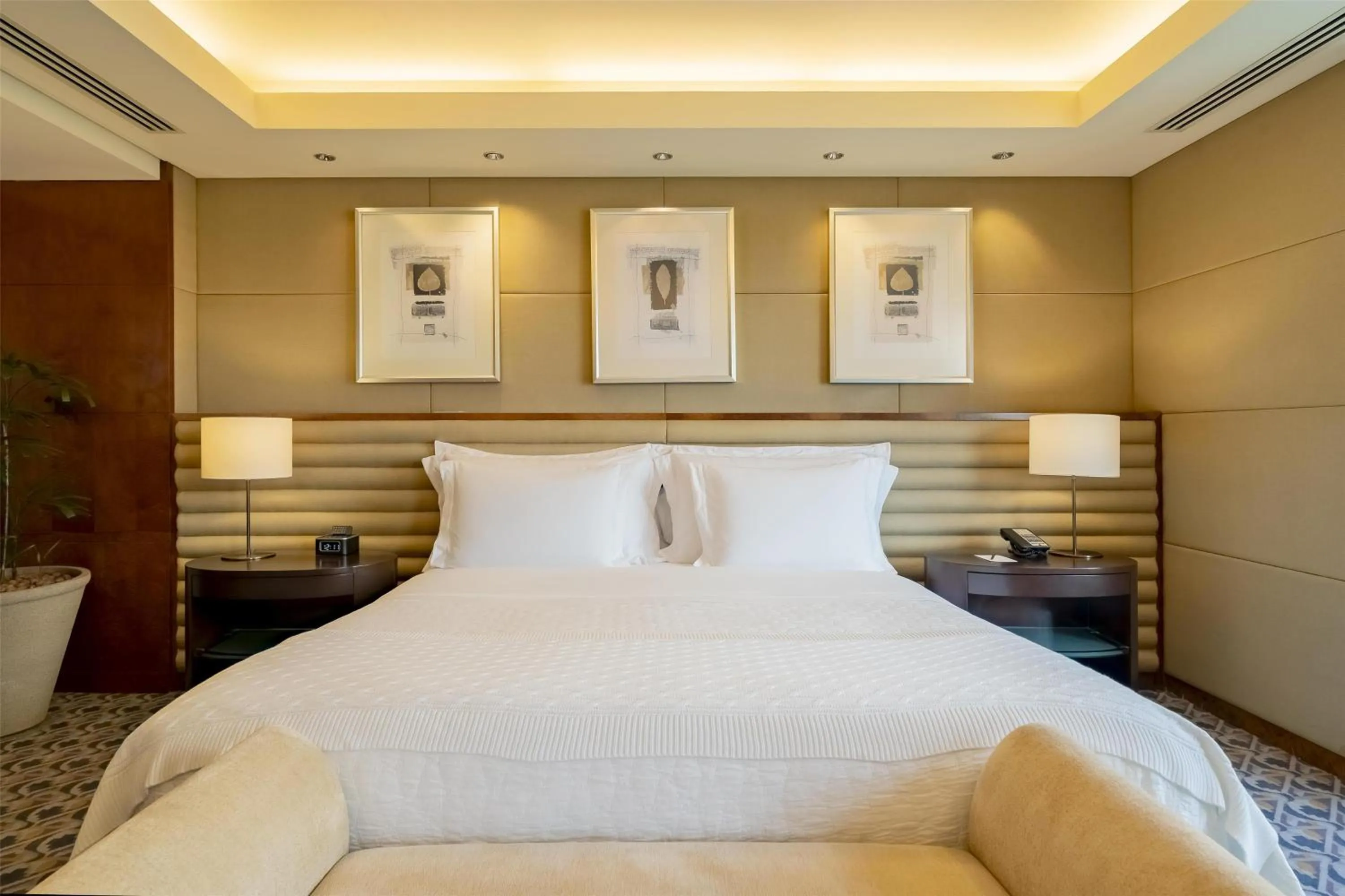 Bed in Hilton Sao Paulo Morumbi