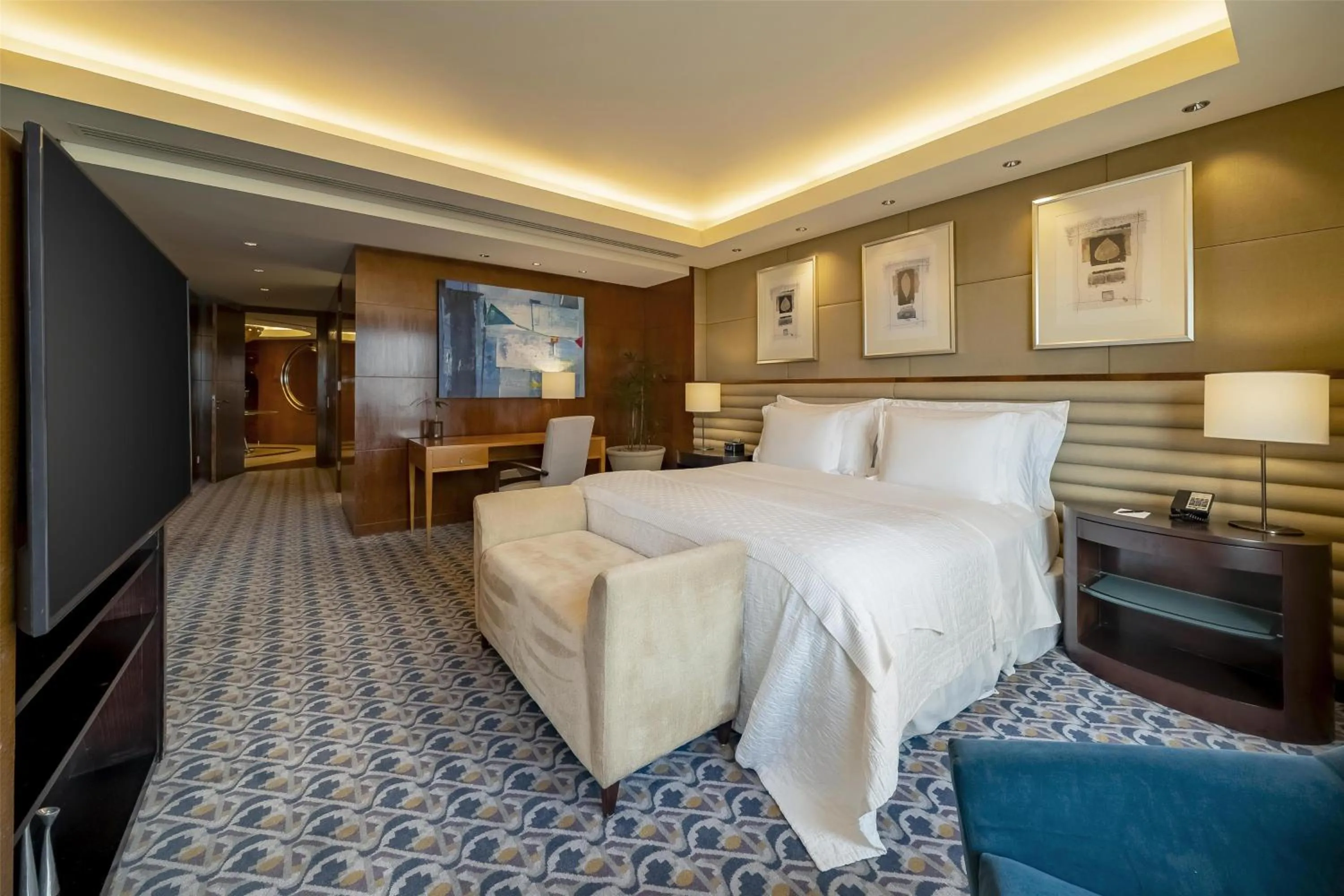 Bedroom, Bed in Hilton Sao Paulo Morumbi