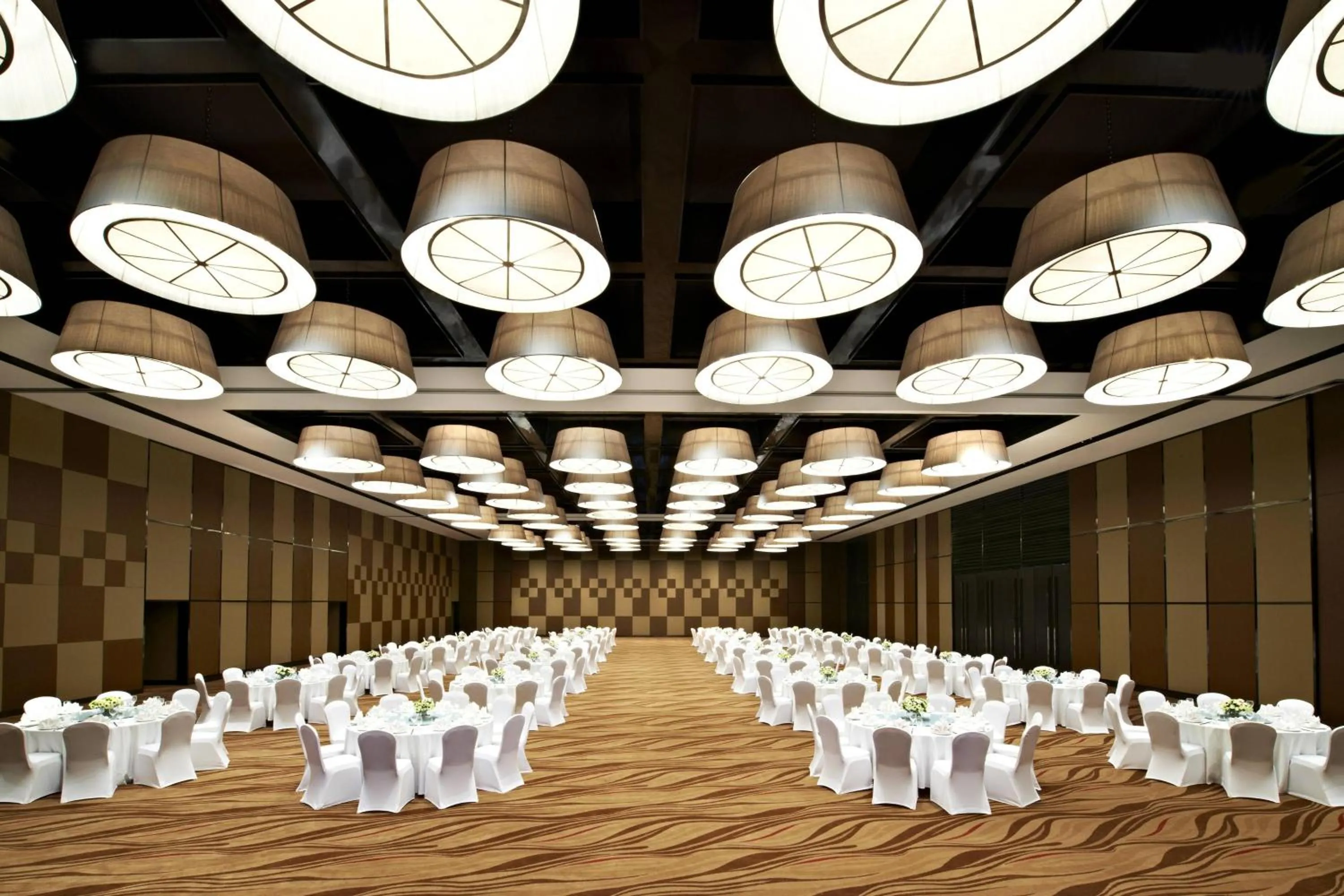 Meeting/conference room in Four Points by Sheraton Qingdao, West Coast
